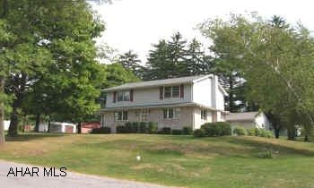 2 story brick & vinyl on large lot in Pleasant Valley. 3 bedrooms, 2 baths, new roof and carpet, newly painted, quiet location.