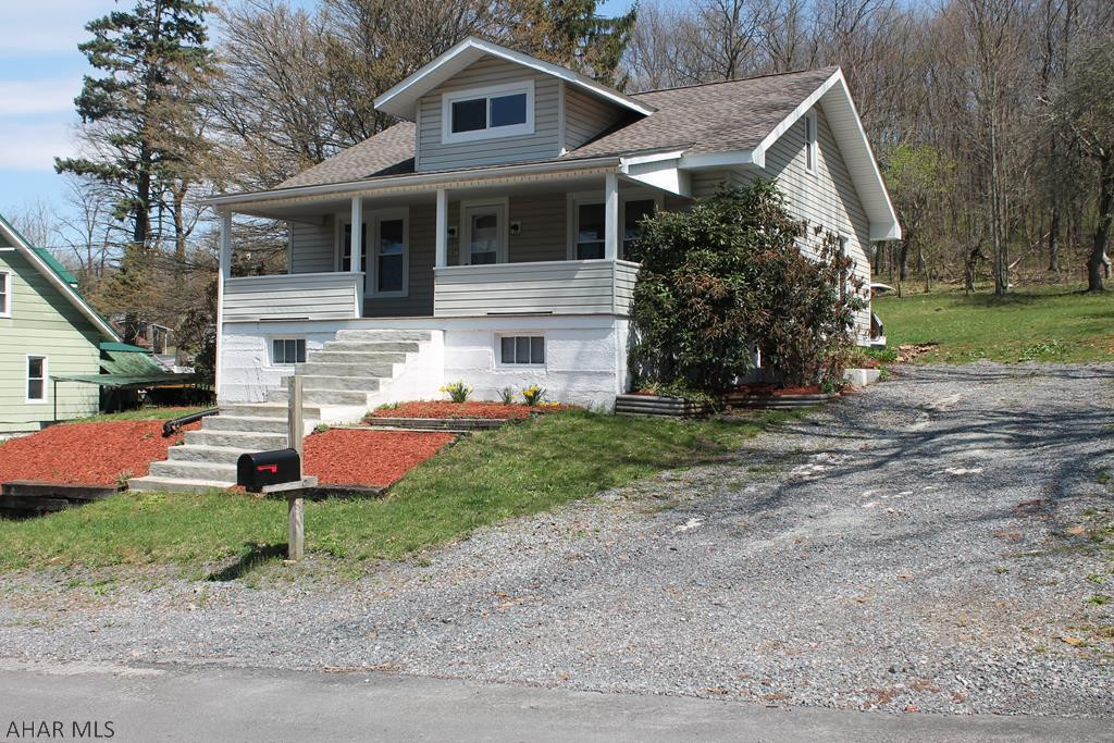 Charming 3 bedroom home in Lakemont area. This home features a wrap around driveway and a huge lot . First floor full bath. Enjoy evenings on your covered porches and great views out of the dining room window. Close and convenient to shopping etc..