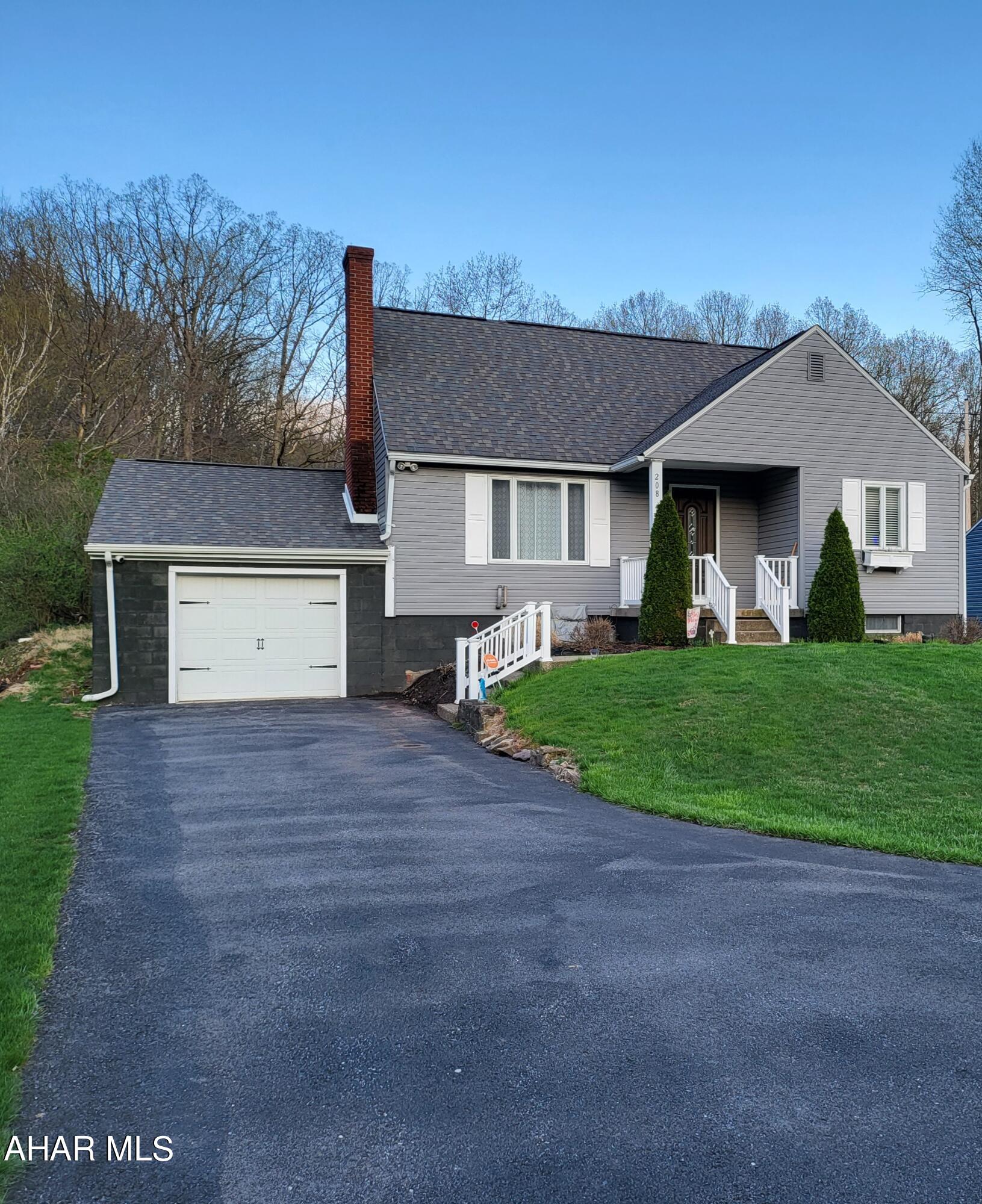 Juniata Gap - Residential