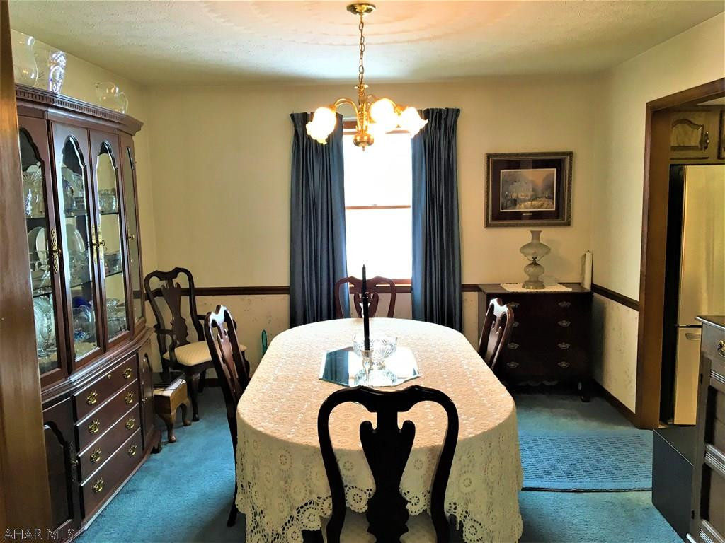 Lakewood Manor - Residential