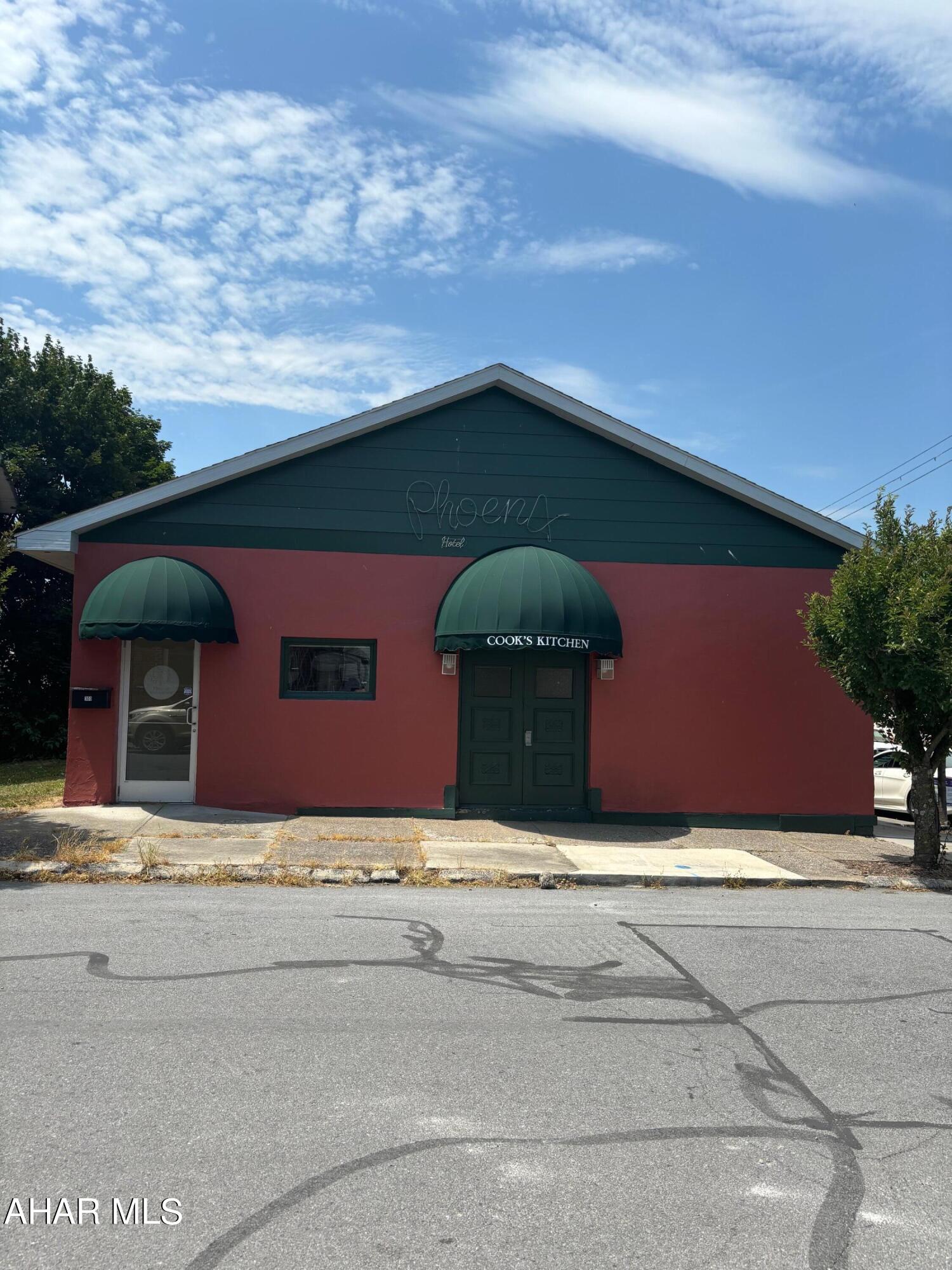 Here is your chance to run your business from a building that is a part of Altoona history. The former Phoenix Restaurant (Cook's Kitchen) is situated in one of Altoona's established neighborhoods. Currently set up as a restaurant with a bar area and seating for approximately 80 people. All equipment and furniture are included. Purchase is also an option. Please contact the listing agent for showings and detail.
