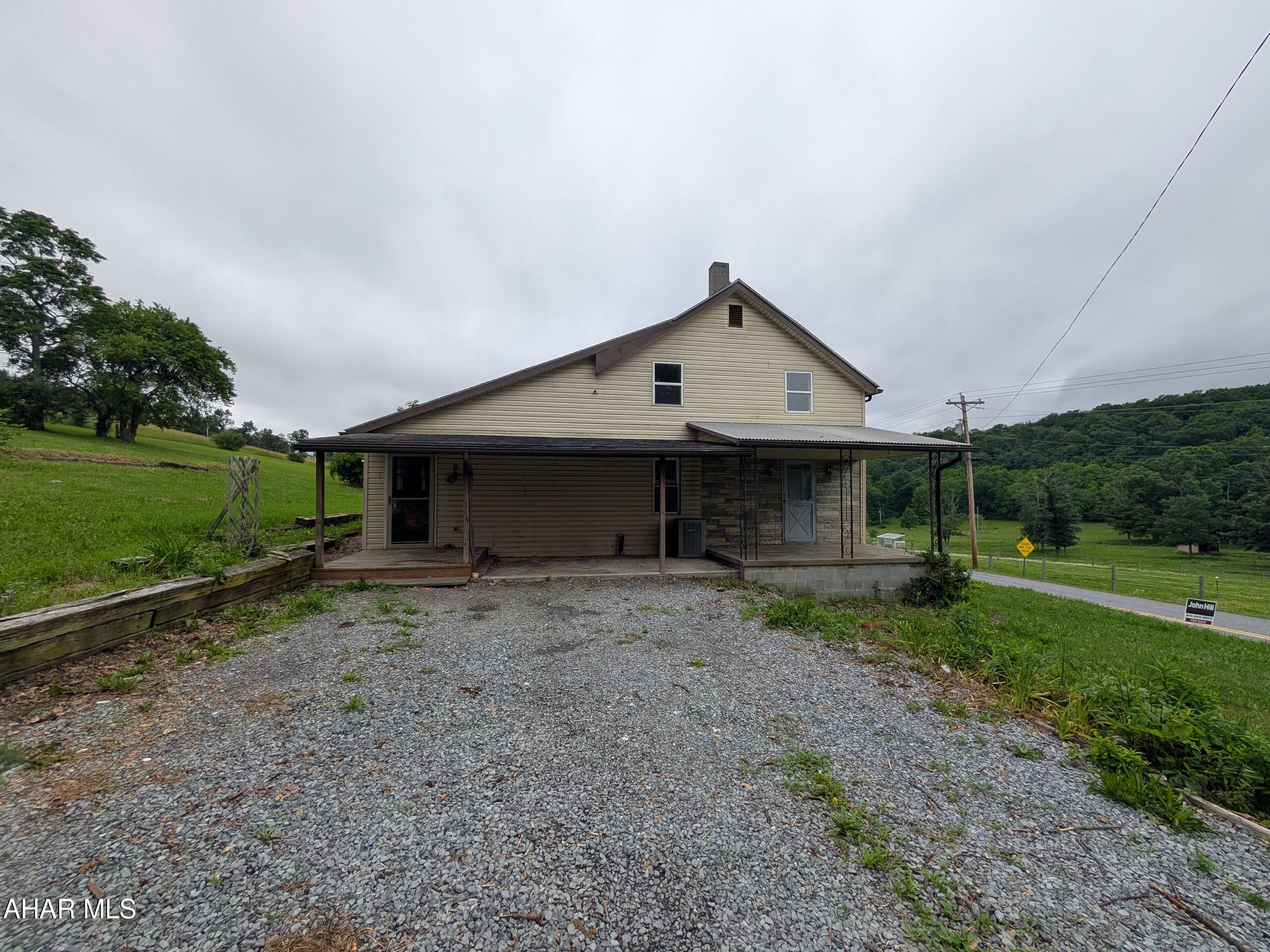 Vinyl, 2 story Hopewell property on 0.71 acres. Perfect for investor or handypersons. Loads of potential for the right buyer, needs TLC throughout. AS-IS sale. Seller will make no repairs. BUYER PAYS BOTH TRANSFER TAXES AND DEED PREP.