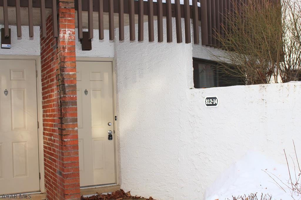 Centrally located Amitie 1 loft condo. Conveniently located along the CATA Bus route & only 2 miles from downtown & PSU. This is a 2-story condo that features a large living room with vaulted ceiling. The kitchen & laundry room is located on the 1st floor along with the master bedroom & a full bathroom. The second floor features a beautiful loft with a full bathroom. This property is currently rented for $985 per month with the lease 7/31/2021. Tenant pays for electric and gas. Owner takes care of basic water, sewer, trash, snow removal, exterior ground maintenance and exterior insurance along with the low condominium fees. Currently leased through Jabco Realty management.