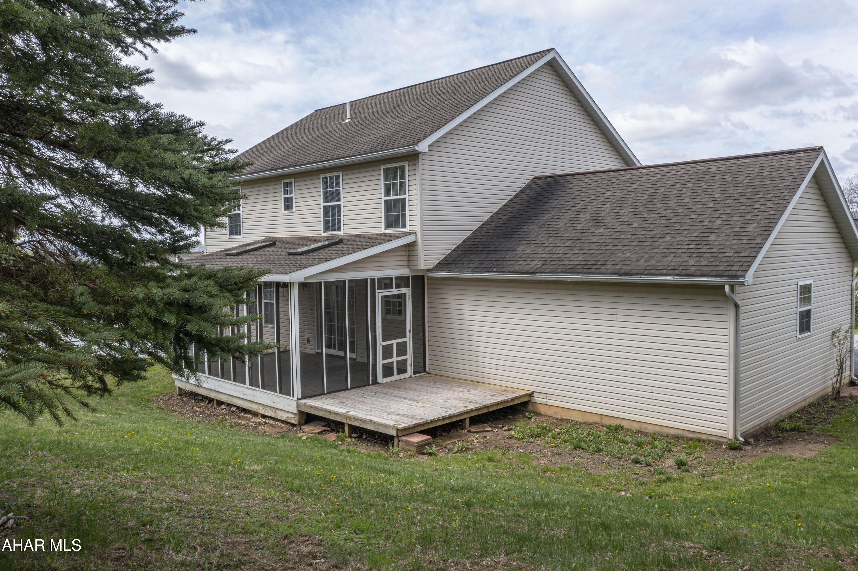 Chapel Hill Estates - Residential
