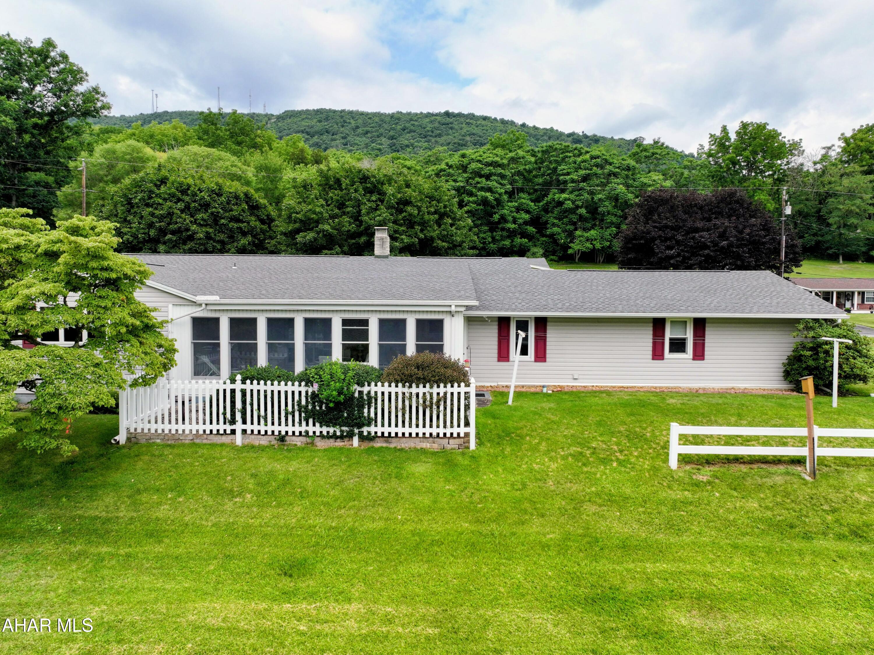 Foor Addition - Residential