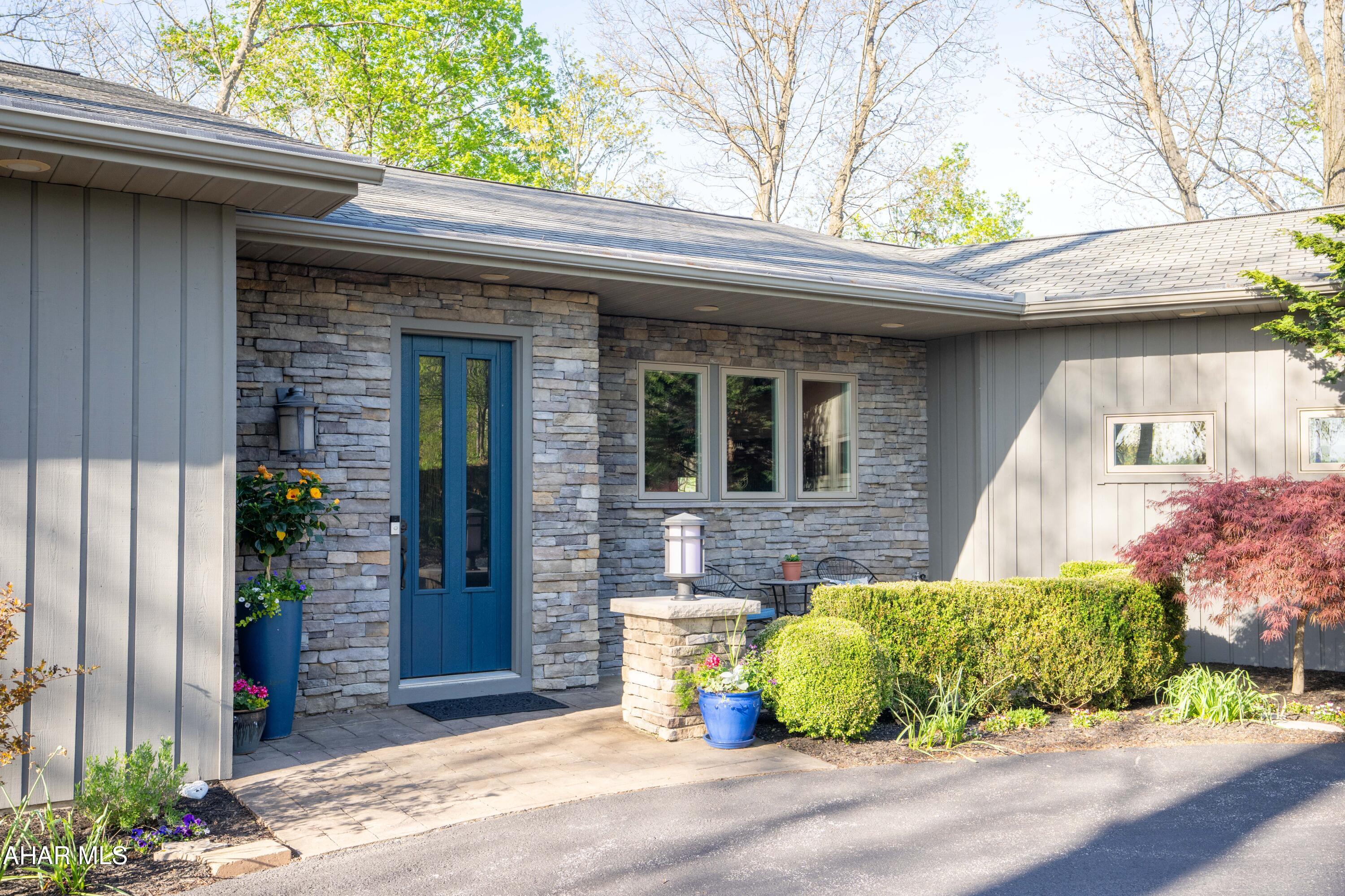 Fox Hollow - Residential