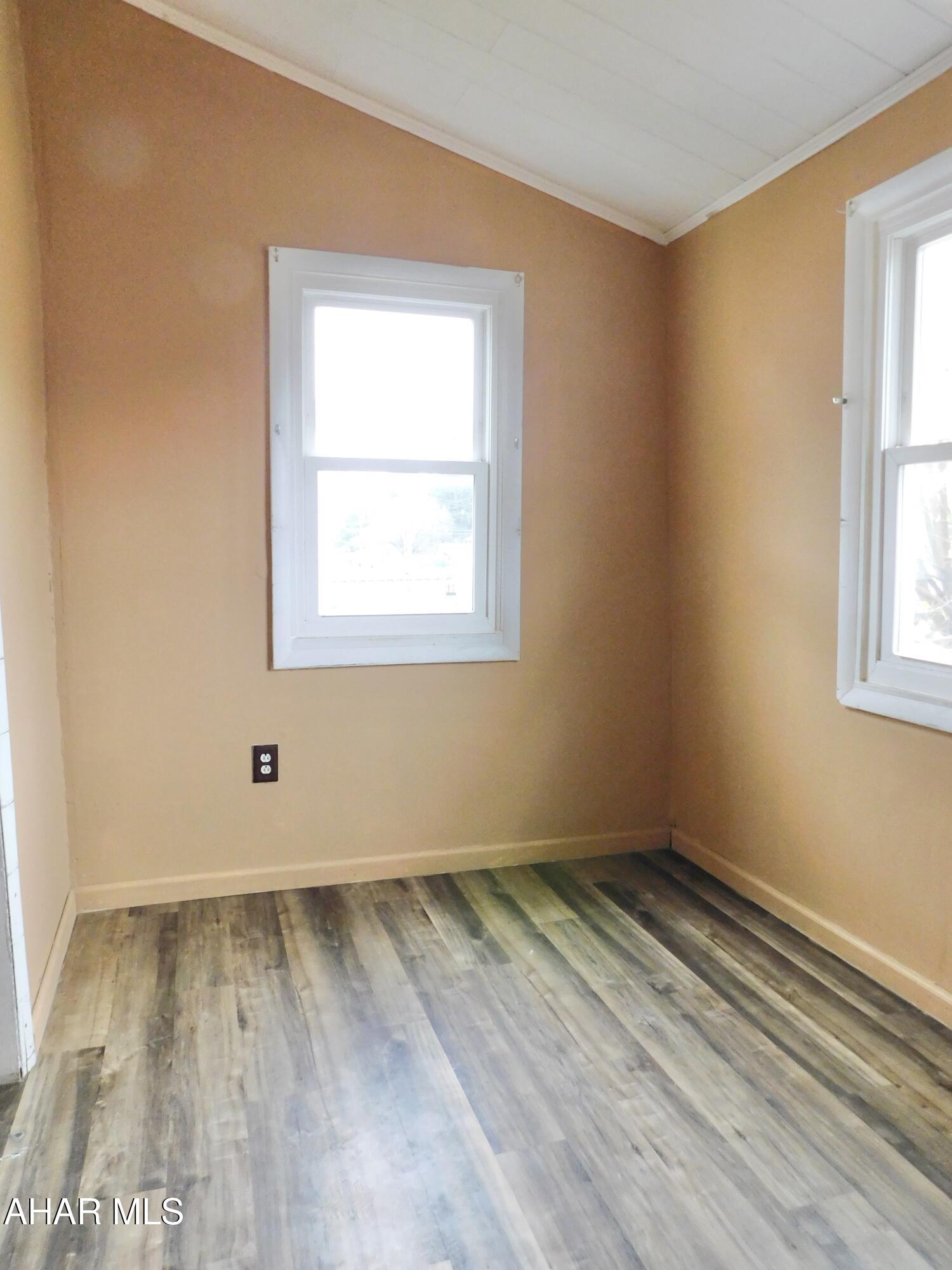 East End - Residential