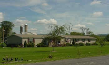 TAKE 36 S.11.8 MILES FROM LIGHT AT MCDONALDS IN R. SPRINGJUST PAST NBC SCHOOLMAKE R.ONTO 869 WEST4.2 MILE MAKE LEFT ONTO SR 1026 SALEMVILLE RD, GO 0.08 MILE HOUSE ON LEFT NICE COUNRY SETTING A MUST SEE