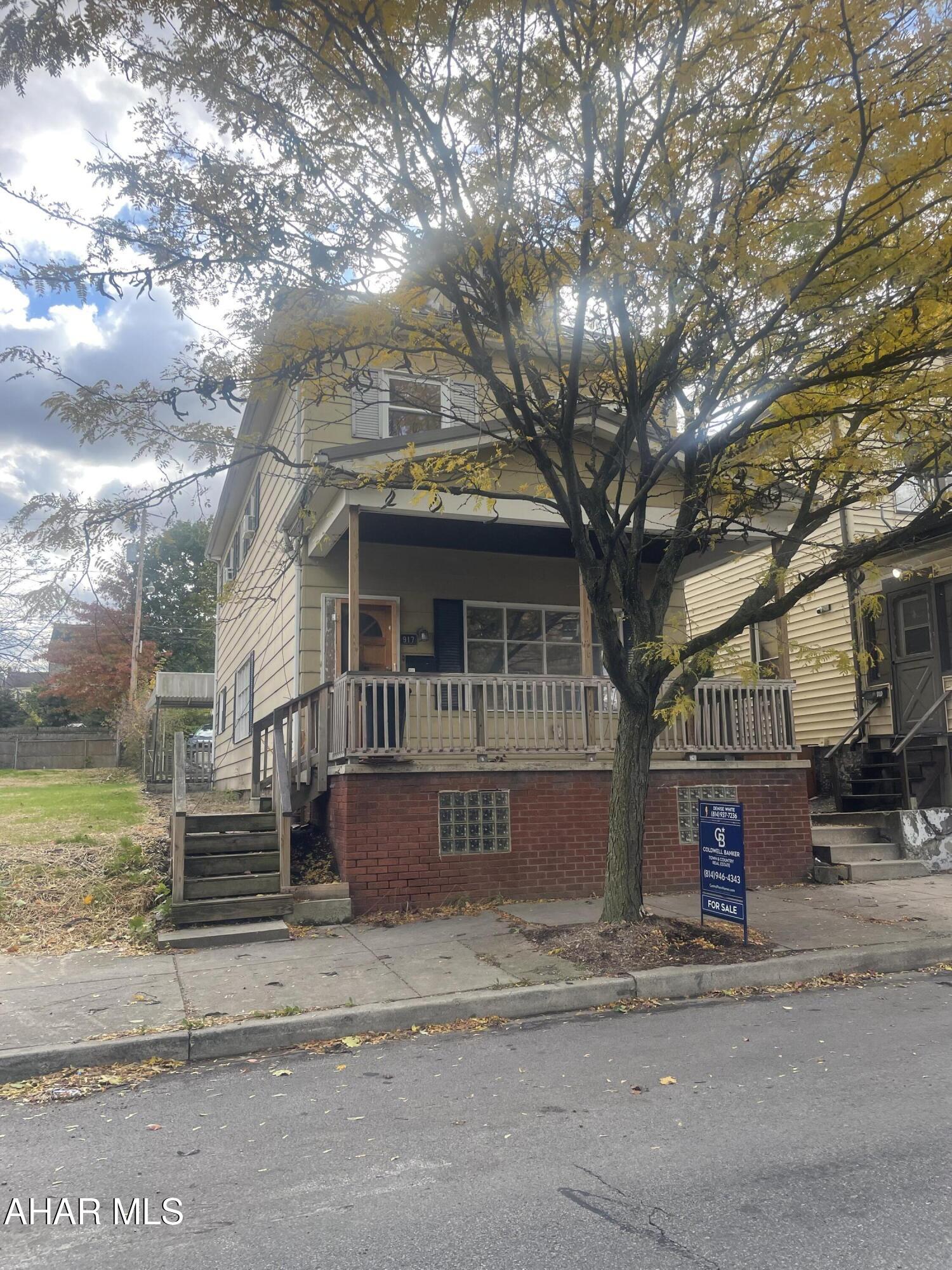 Come take a look at this starter home or investment!!! Great mechanics! Open concept on first floor. Breakfast bar. Half bath. Lots of natural light. Upstairs 3 bedrooms and full bath. Laundry hookups on second floor. Walk up attic for storage. This is a must see.