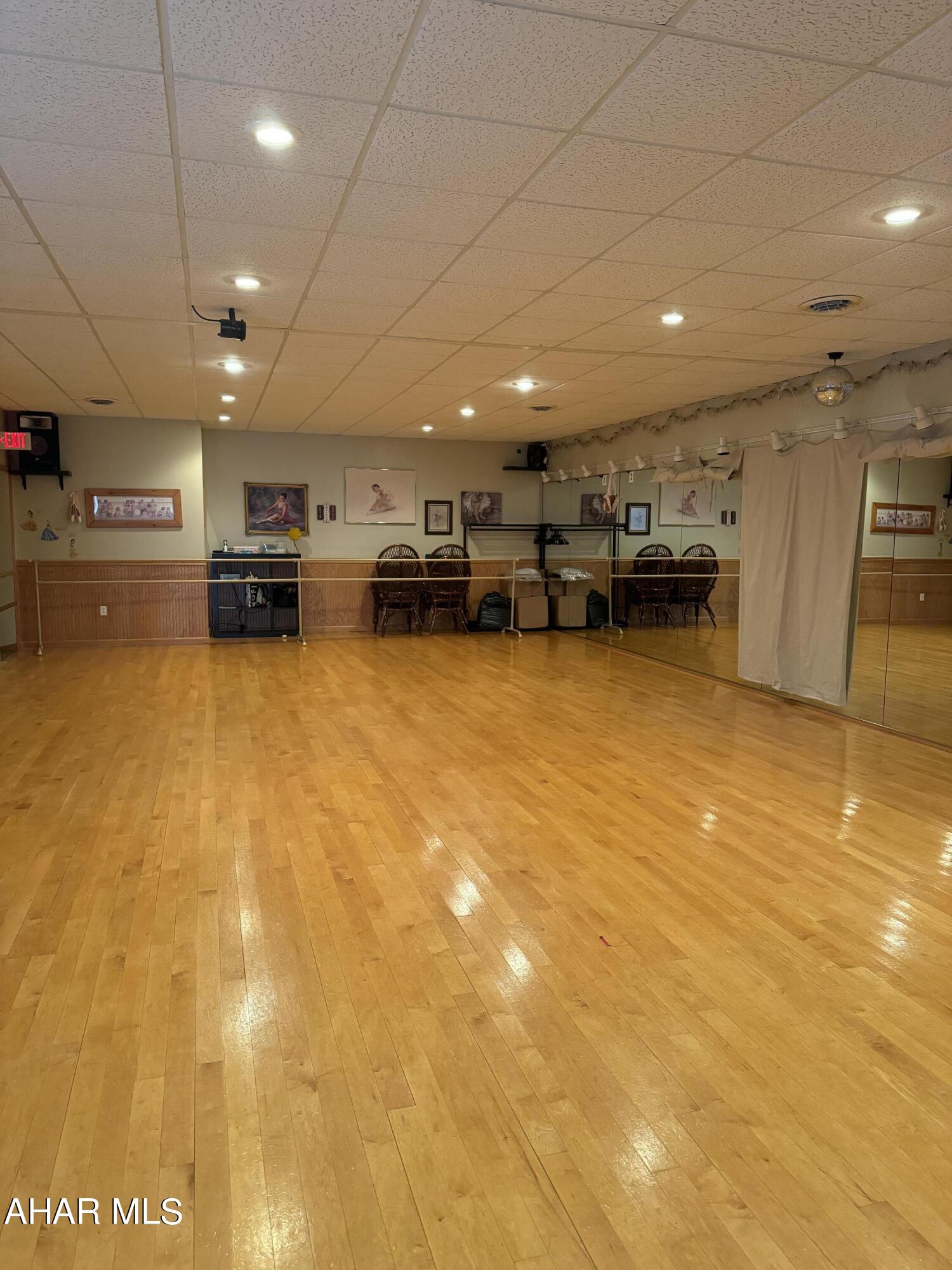 None - Commercial Lease