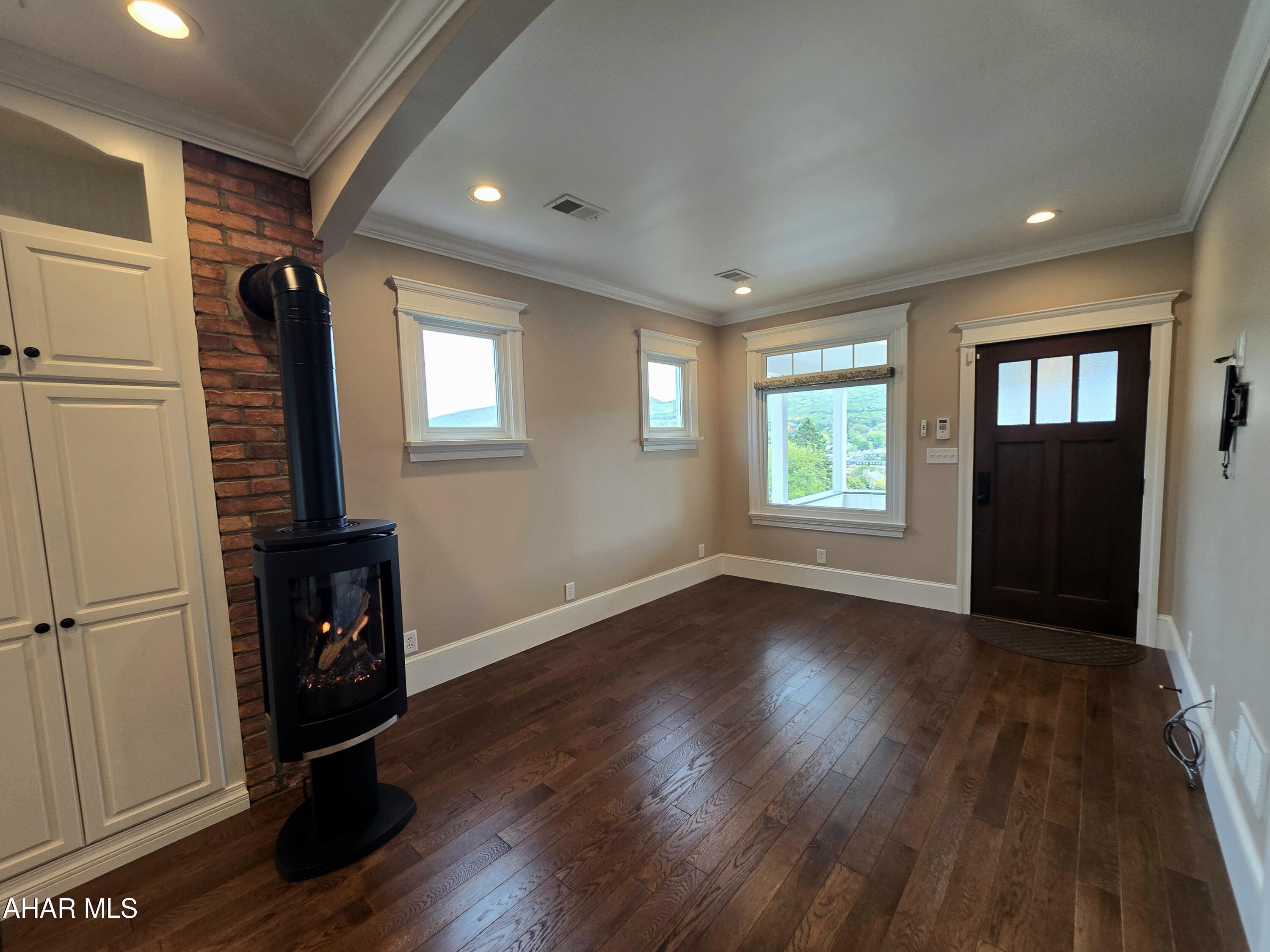 East End - Residential