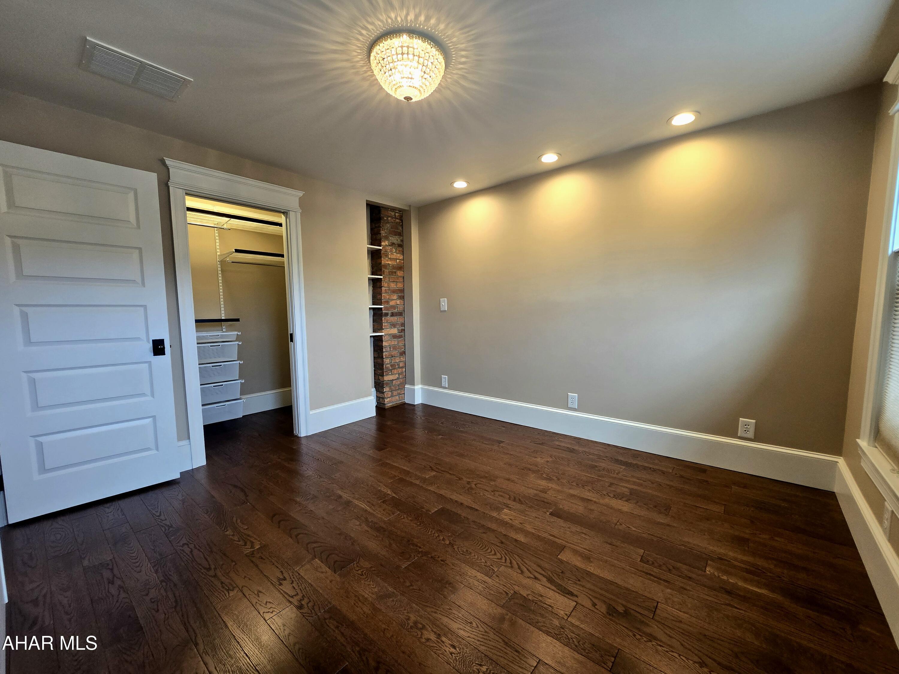 East End - Residential