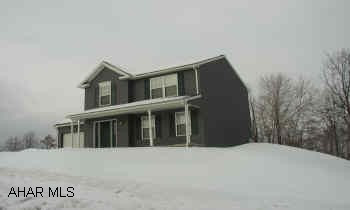 INCREDIBLE VIEWS!!!  GREAT LOCATION FOR THIS 3 BEDROOM, 1.5 BATH HOME FEATURING A NICE DECK AND CERAMIC TILE.