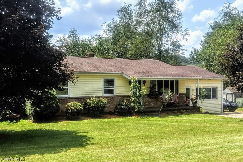 Ranch home located adjacent to Pleasant Valley Golf course in the United School District. Cozy, warm and inviting, 3 bedroom, 1.75 bath home,  which includes an additional great room that can be used as an office or den. Large, unfinished basement can easily be converted to a finished rec room. Updated kitchen.  Hot water oil heat. Public water, but functioning well present for outside activities. Back deck.  Beautiful views of the golf course!