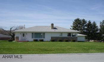 3 BR, 1 BA Ranch on nice corner lot in Woodbury borough.  Fireplace in Living Room, finished recreation room in basement. Hardwood under existing carpet. Two car detached garage. 3 BR, 1 BA Ranch on nice corner lot in Woodbury borough. Fireplace in Living Room, finished recreation room in basement. Hardwood under existing carpet. Two car detached garage.