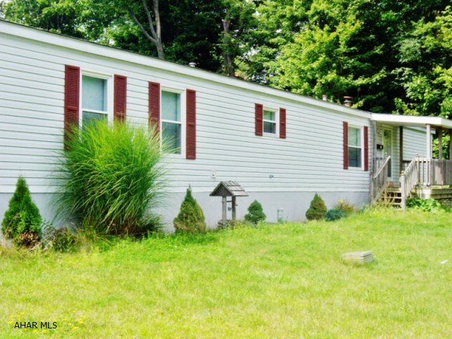 Beautifully maintained spacious and private. Move in ready. 16x 72