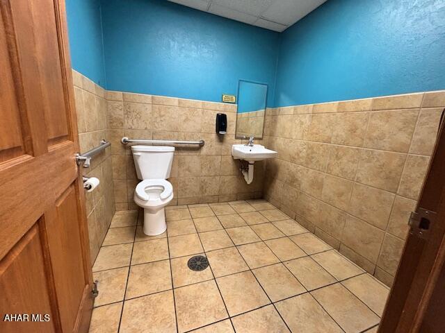 None - Commercial Lease