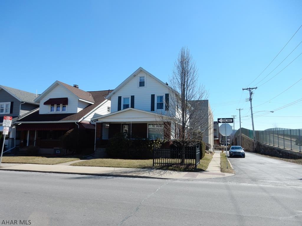 4 Bedrooms, 1.5 Baths, 2 Car Garage, Central Air, New Furnace, New Garage Opener, Excellent Condition