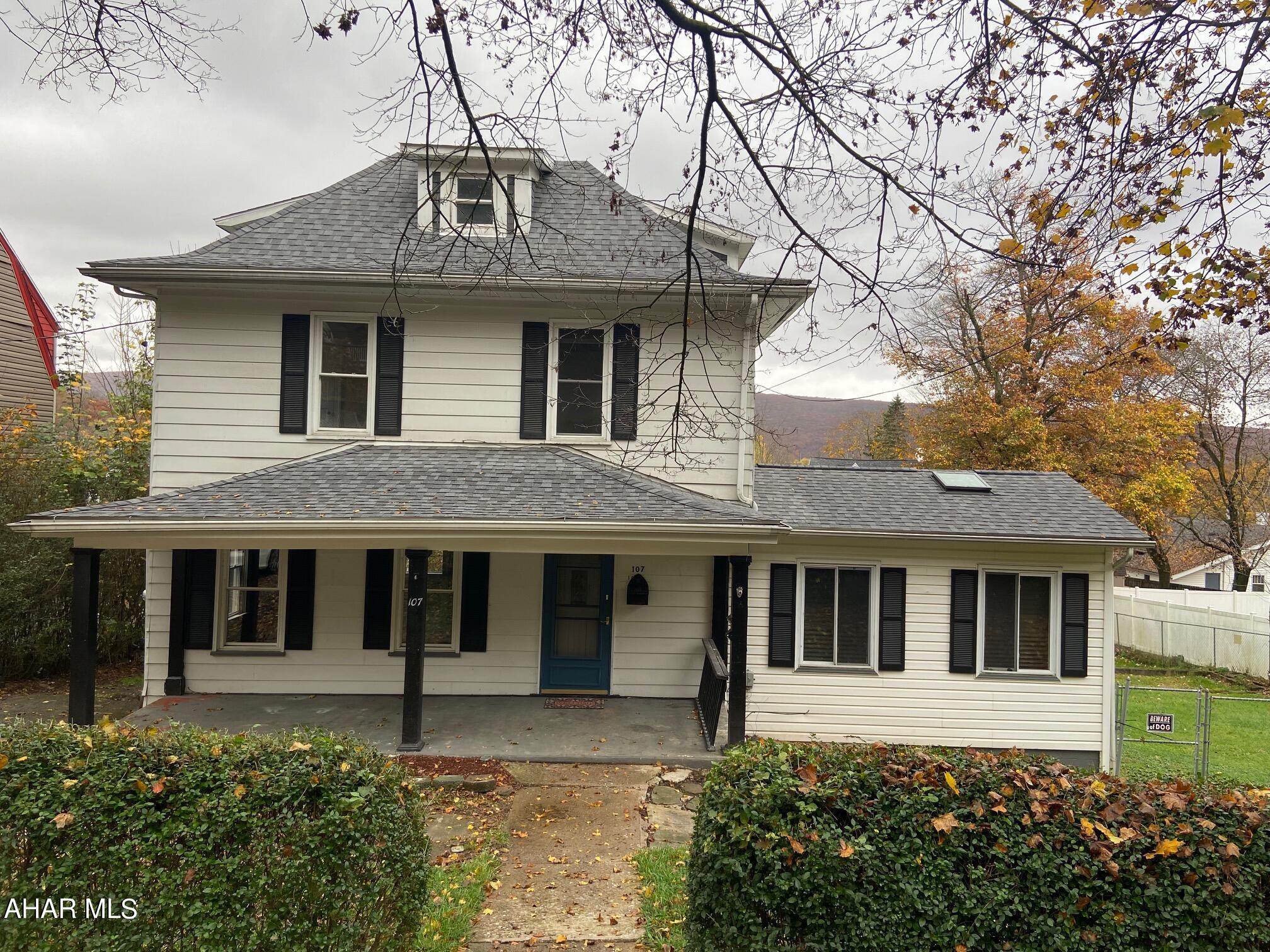 Three bedroom home in the desirable Llyswen/Highland Park area. Large fenced in lot and off street parking. Less than one block from Baker Elementary School. A little paint and flooring and the home will be ready to move go.