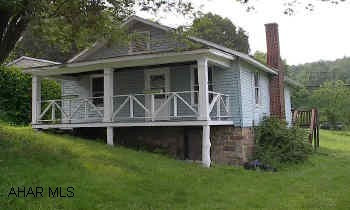 SWEET BUNGALOW.  UPDATED WITH ALMOST 1/2 ACRE YARD.  CALL DARLA 696-1227 OR 946-4343 X131. AS IS.  WWW.EBAY.COM/REO.  CUTE BUNGALOW IN CONVENIENT AREA.  LARGE YARD, NICE DECK, VINYL SIDING AND WINDOWS.