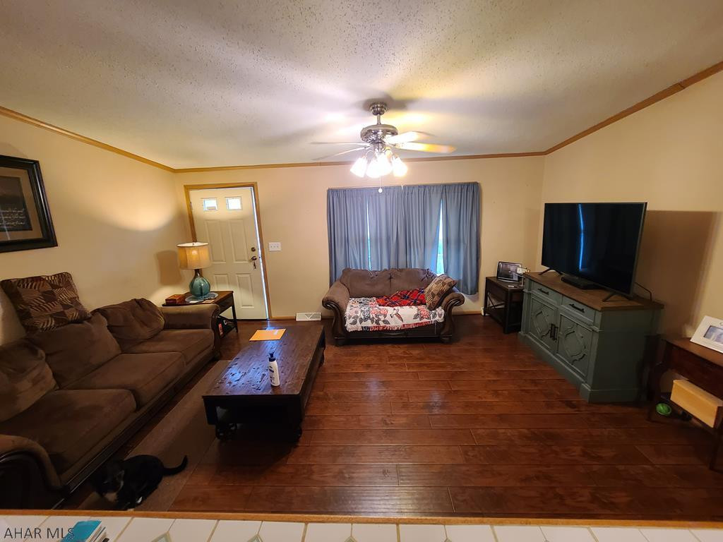 Glendale Yearound - Residential