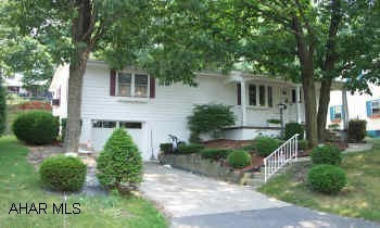 Clean rancher on a quiet street in Fairview. Home features hardwood floors, big bedrooms, and a new bay window. All appliances included.
