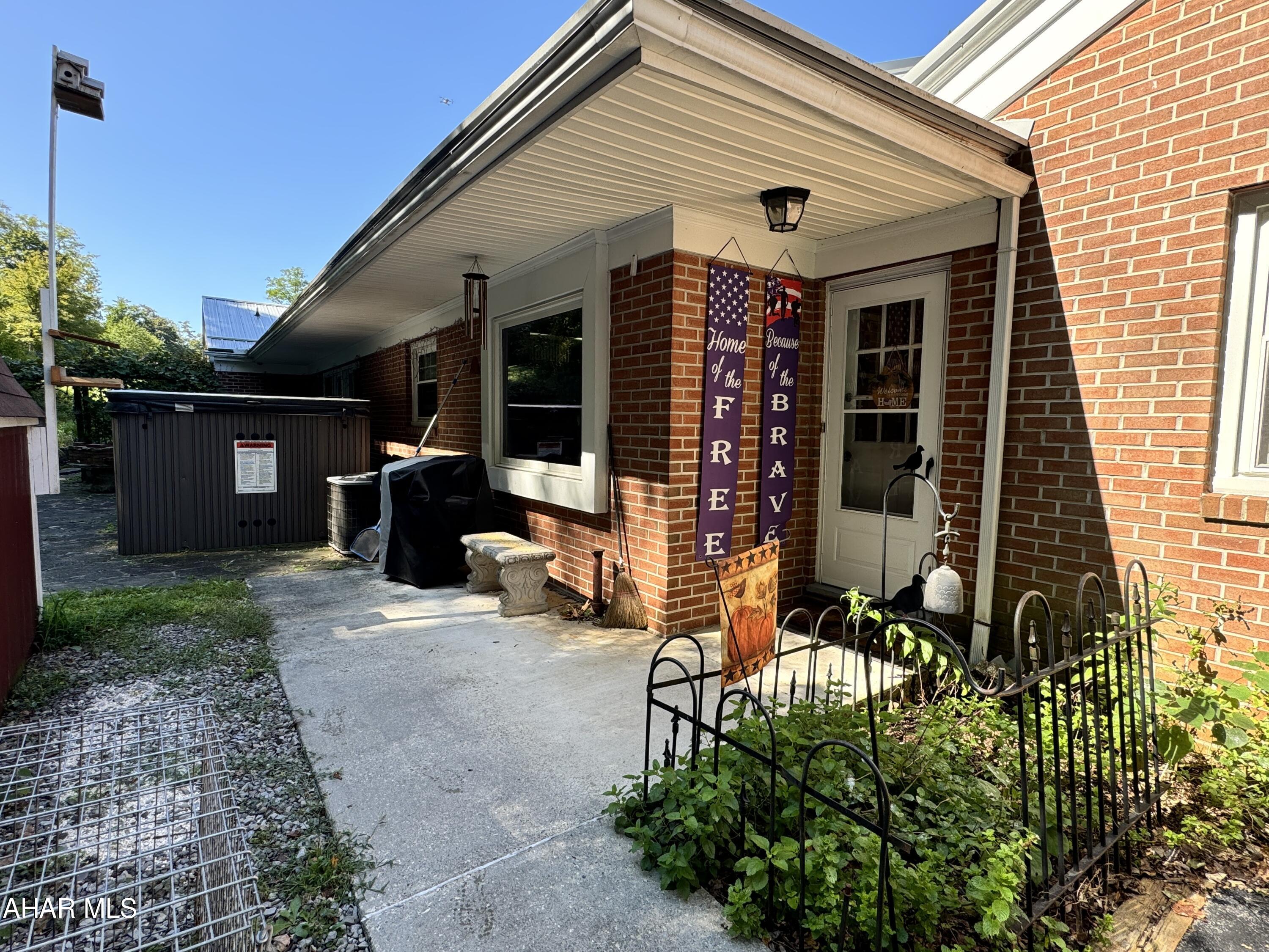 Meadowbrook Terrace - Residential