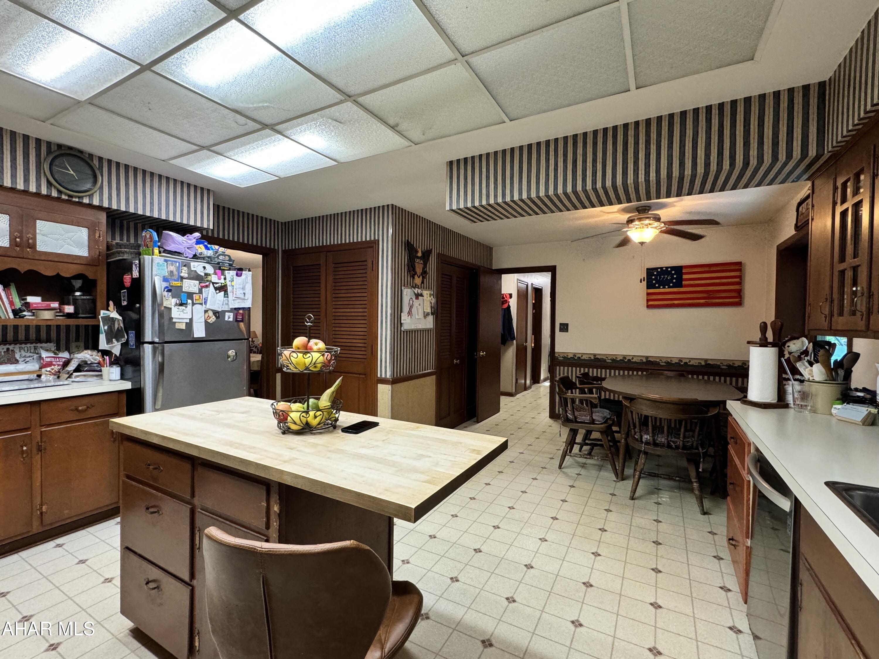 Meadowbrook Terrace - Residential