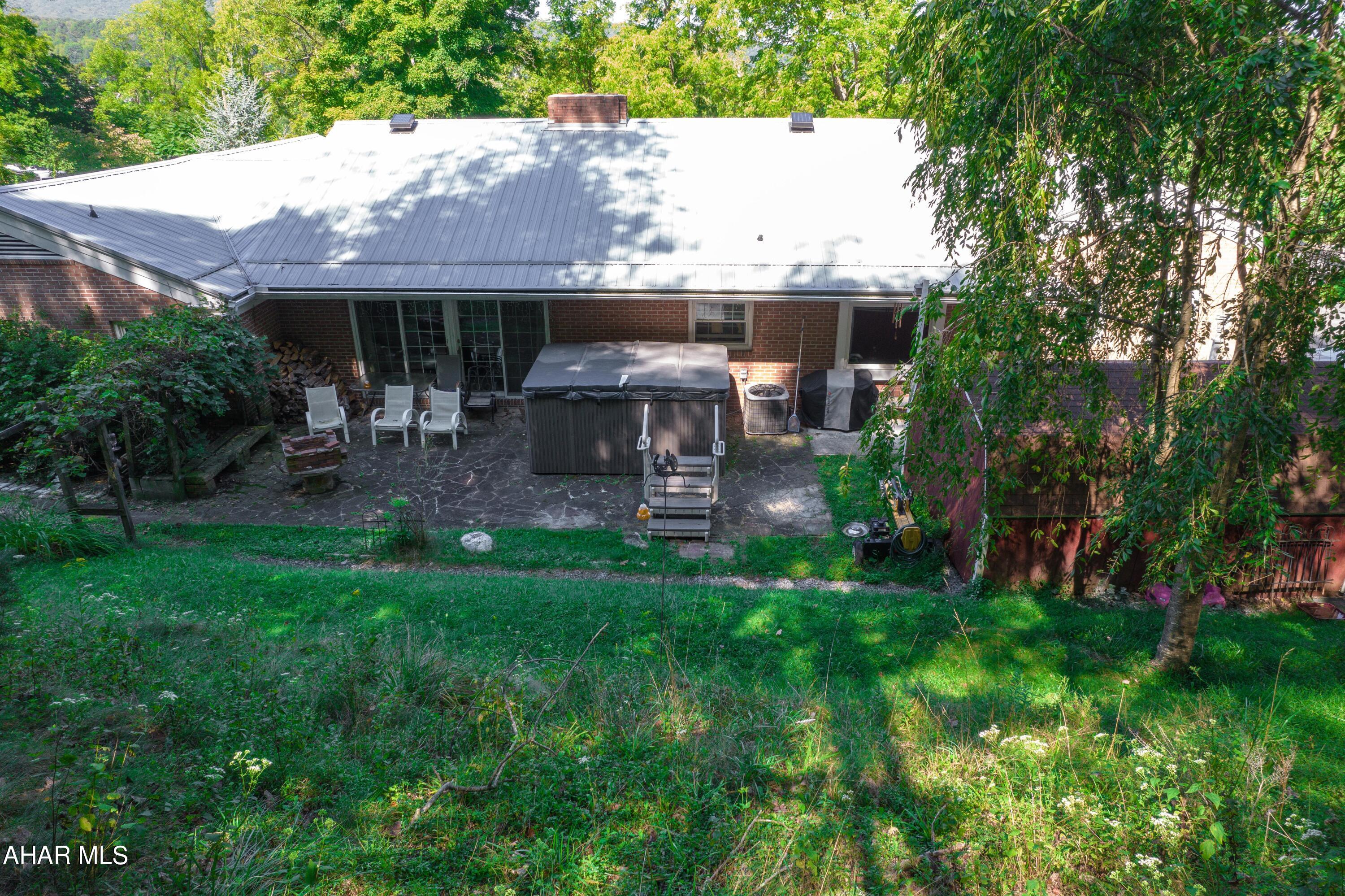 Meadowbrook Terrace - Residential