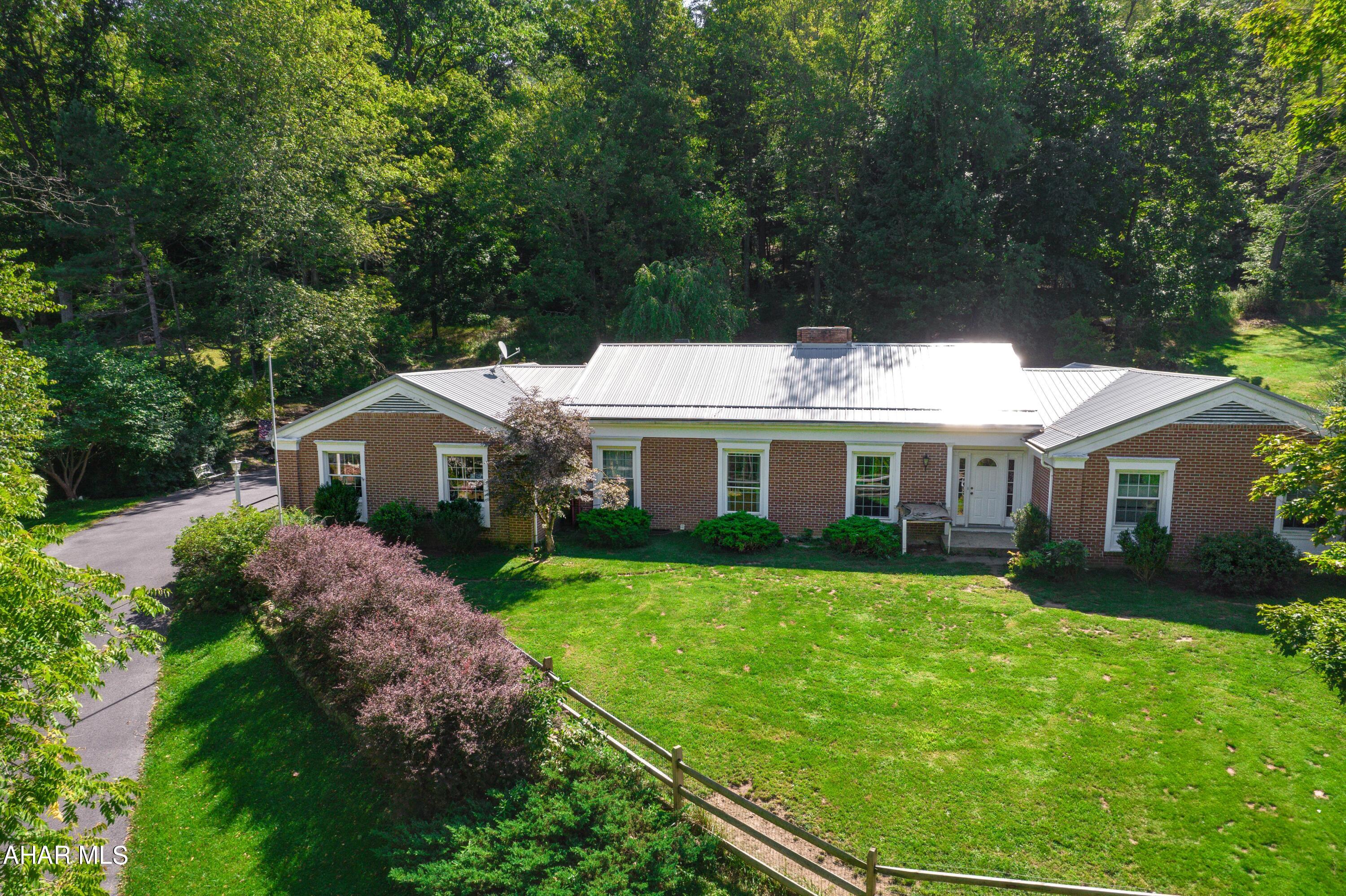 Meadowbrook Terrace - Residential