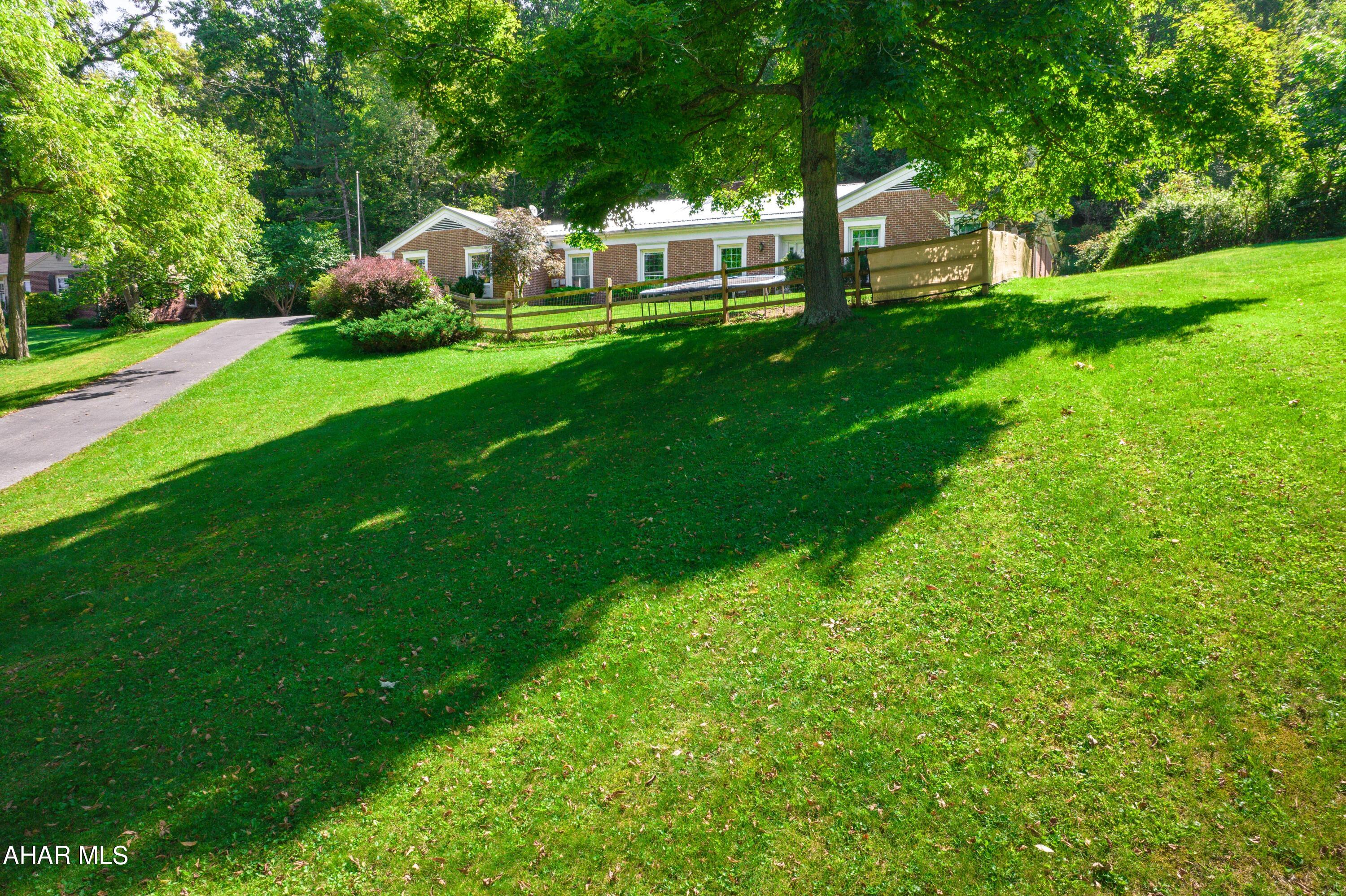 Meadowbrook Terrace - Residential
