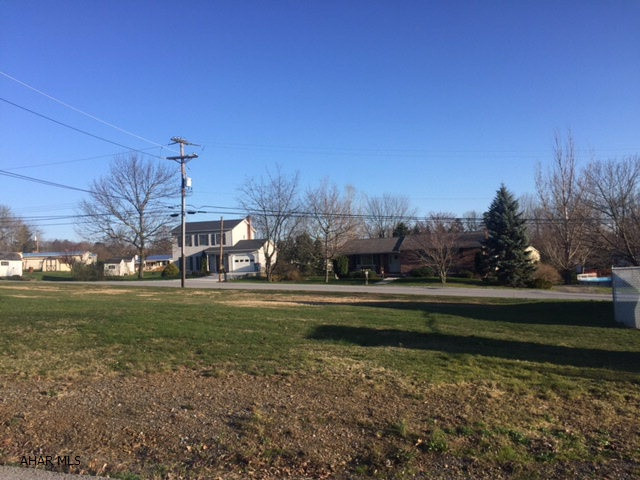 Nice lot close to all amenities. close I-99 and PA  turnpike. Public water and Sewer available. Natural Gas available.
