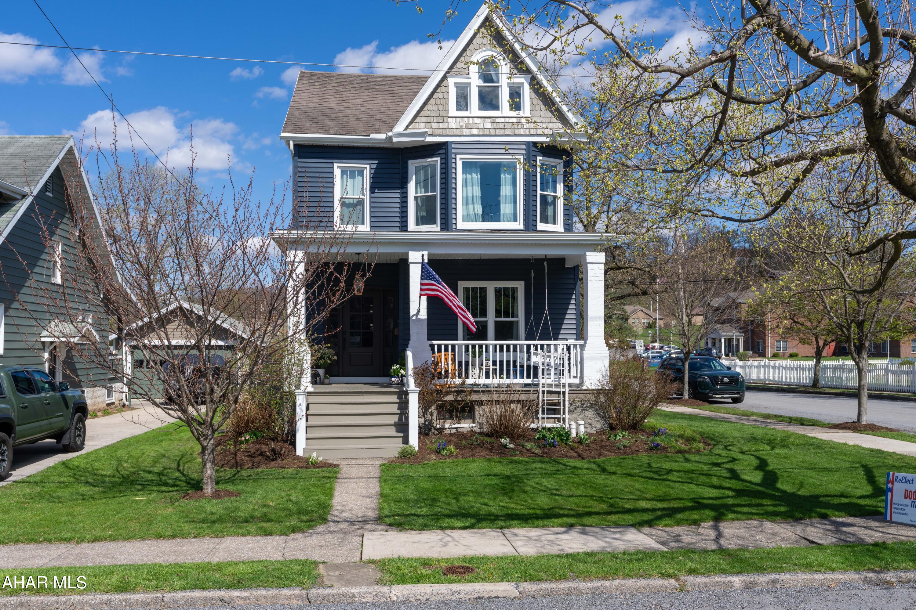 Hollidaysburg - Residential
