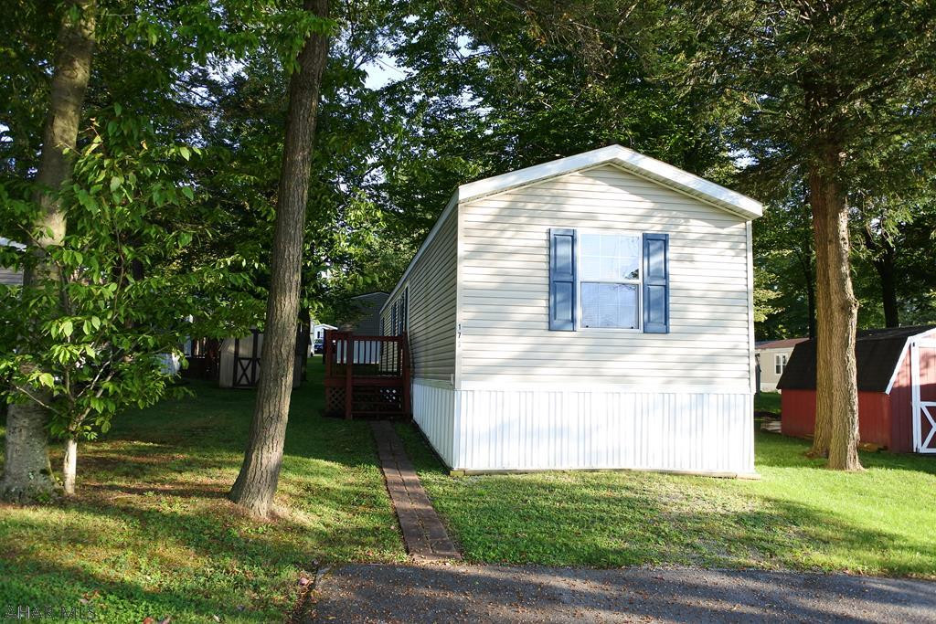 Easy one story living. 3BR, 1 Bath mobile home in a well maintained trailer park.  All kitchen appliances stay...plus the washer and dryer.  Easy access to Rt 22, shopping and schools.