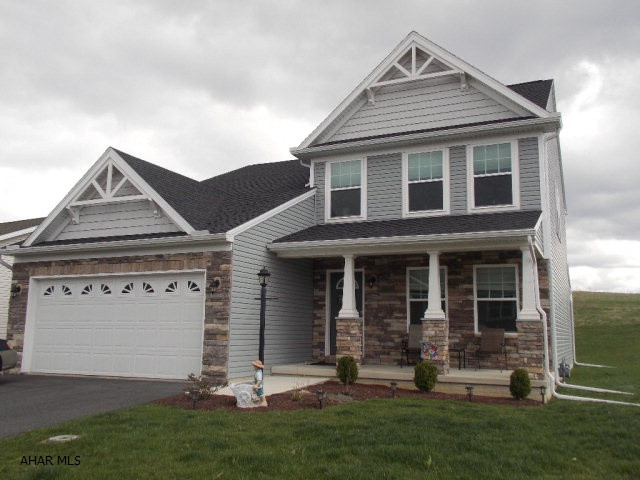 Like new, this home is spotless and move-in ready. Only 3 years old so still has the builder's warranty. Seller has upgraded the kitchen with HDWD, Cherry + granite. The bar easily sits 4-5 chairs. The DR has HDWD as well and both open to the FR for a wide open floor plan. FR +DR have an extra 4' added to the width. The 4th BR is a game room but add a door + it is a BR. There are Deed Restrictions and the HOA fee is $220.00 per year. For a copy of Deed Restrictions please call listing office. This home is a must see!