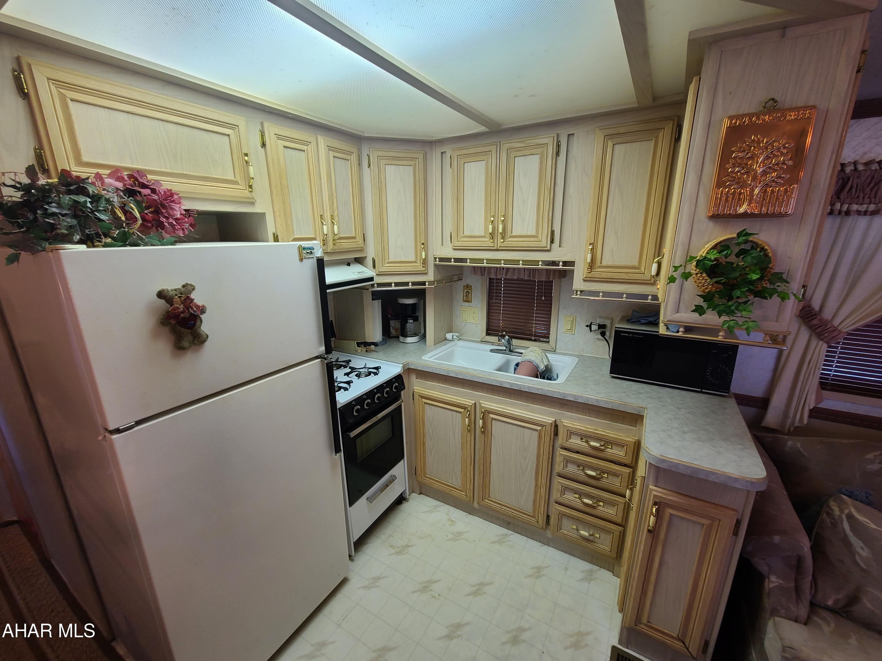 Glendale Yearound - Residential