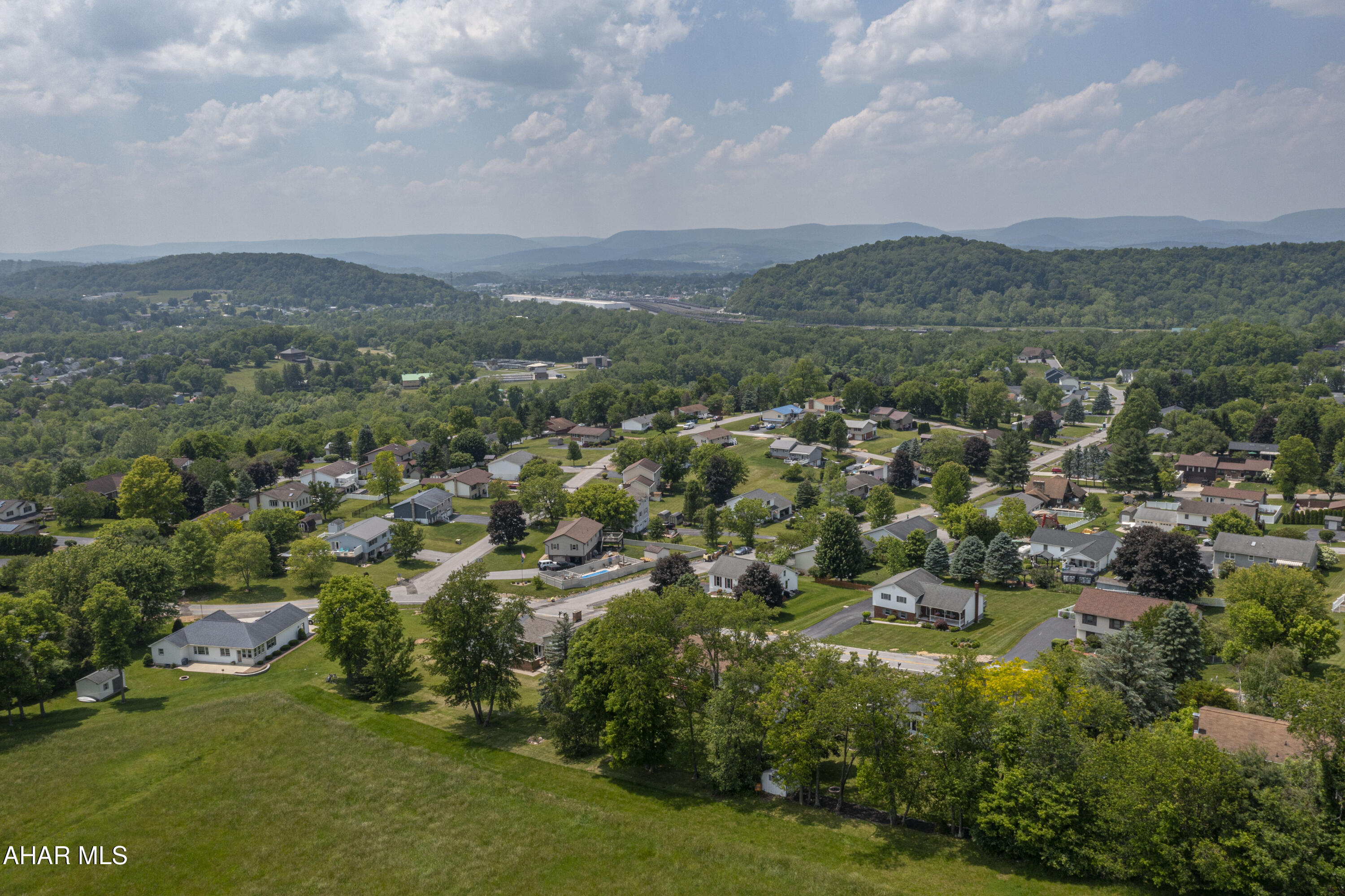 Rolling Hills - Residential