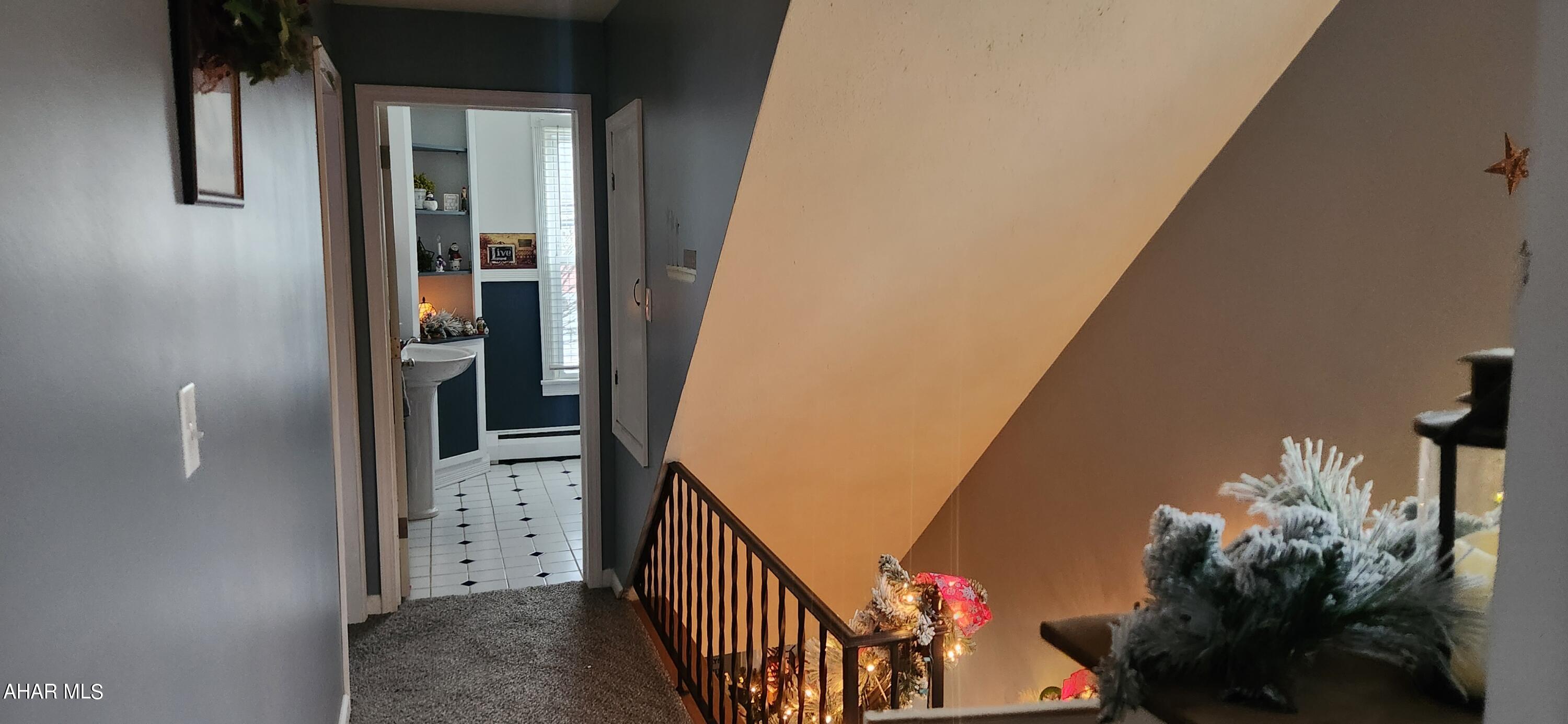 Hollidaysburg - Residential