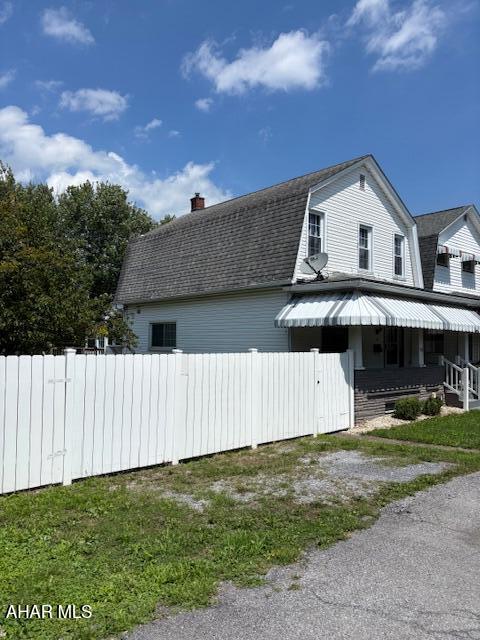 THIS EAST END HOME OFFERS 3 BED, 2 BATH, LARGE LIVING ROOM, FIREPLACE, DINING ROOM WITH BUILT IN CORNER CUPBOARD, FENCED SIDE YARD, MULTI LEVEL DECKS, ABOVE GROUND POOL AND A 3 SEASON ROOM OFF THE KITCHEN.