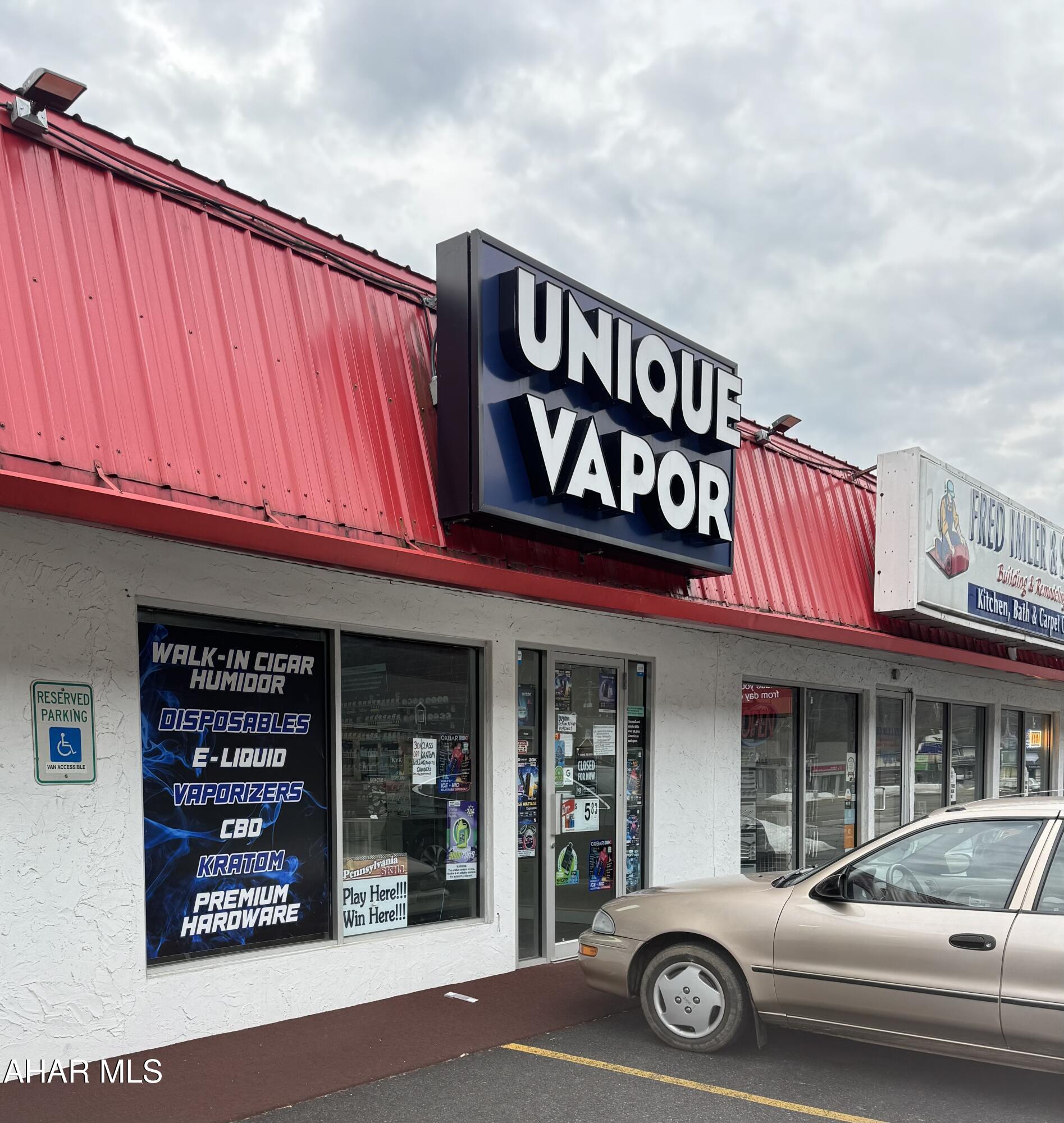 Highly Visible Rental space along Lincoln Highway on the mile level. Suite #4 in the Imler Plaza. Space will be available on March 1st for occupancy. Rent is $1100 per month and tenant pays all utilities. Call to take a look and see if it would work for your needs.