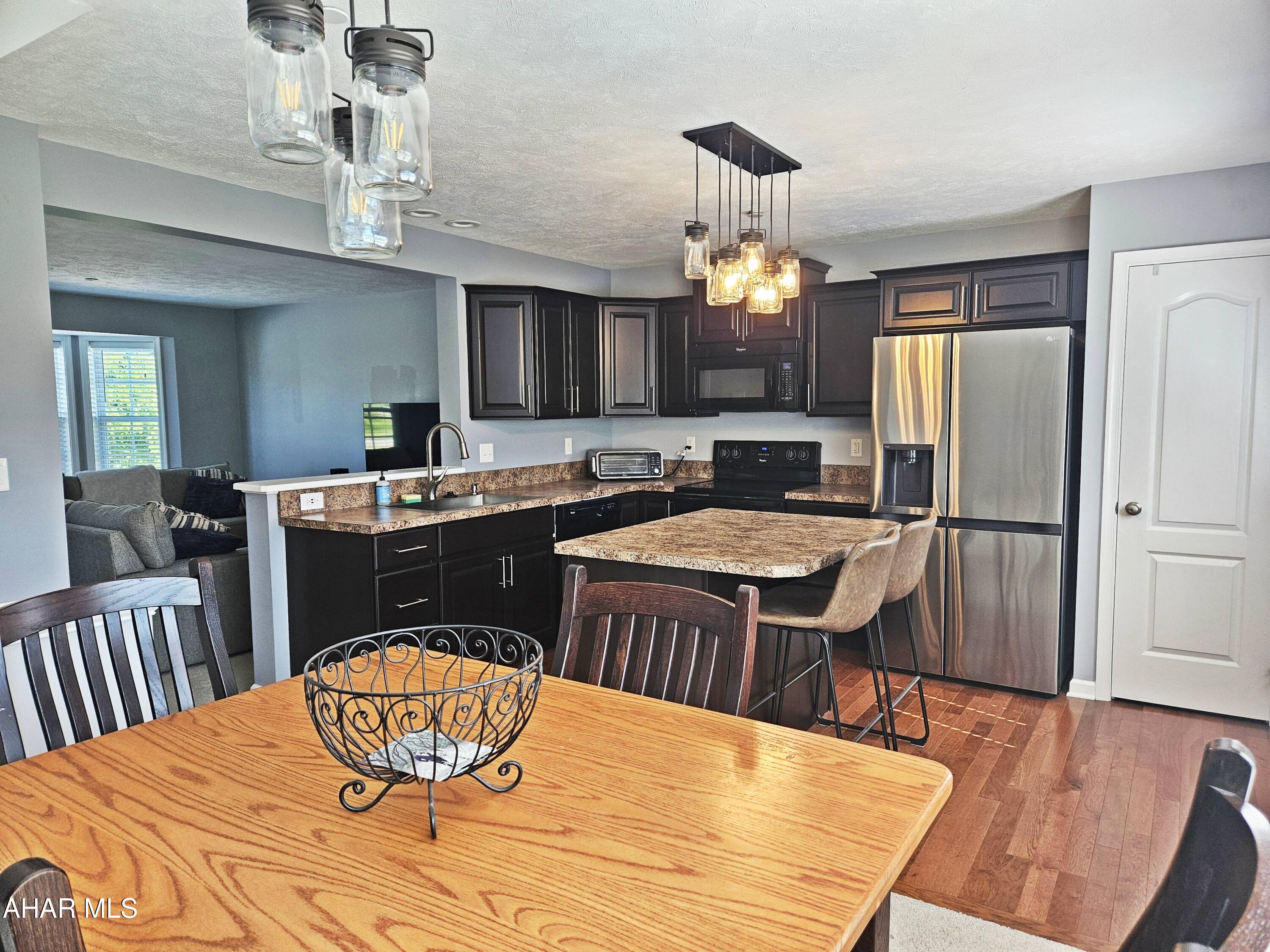 Harvest Glen - Residential