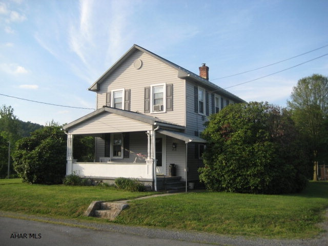 Well maintained two story on large lot. Newly remodeled kitchen, large koi pond and waterfall, above ground pool. detached 2 car garage, original woodwork throughout. Refinished hardwood floors. Many updates!