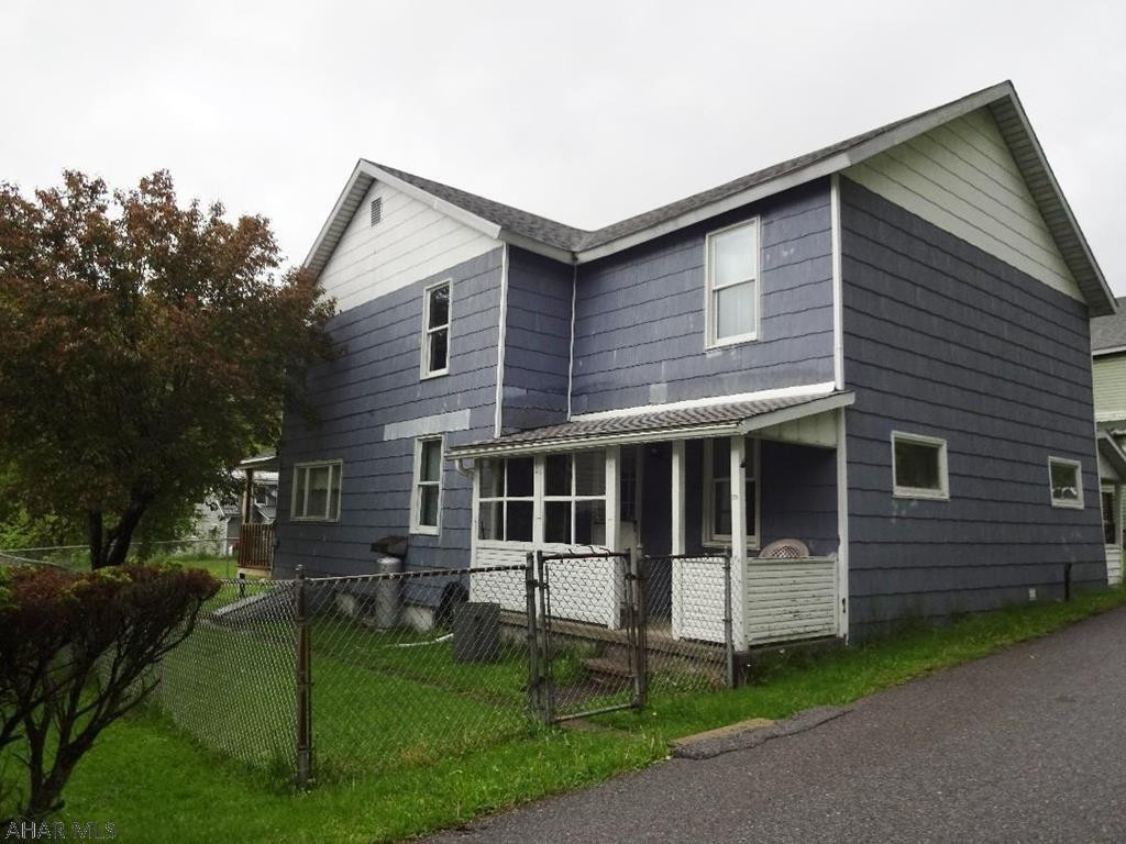 Nice older home with newer roof. First floor is spacious, 2nd floor will need some finishing. Quiet street, nice big lot.