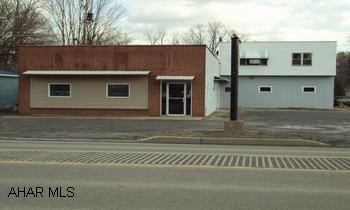 Business Types:  Building Supplies, Office Building, Professional Service, Retail Building, OR Warehouse. 100' Frontage On Rt 764, Approx. 4,000 Sq. Ft. - Building With Plenty Of Offices And Warehouse Space, Kitchen Area, Restrooms, Garage Parking Lot With Easy Access, - No Zoning Allegheny Twsp.  Business Types:  Building Supplies, Office Building, Professional Service, Retail Building, OR Warehouse.