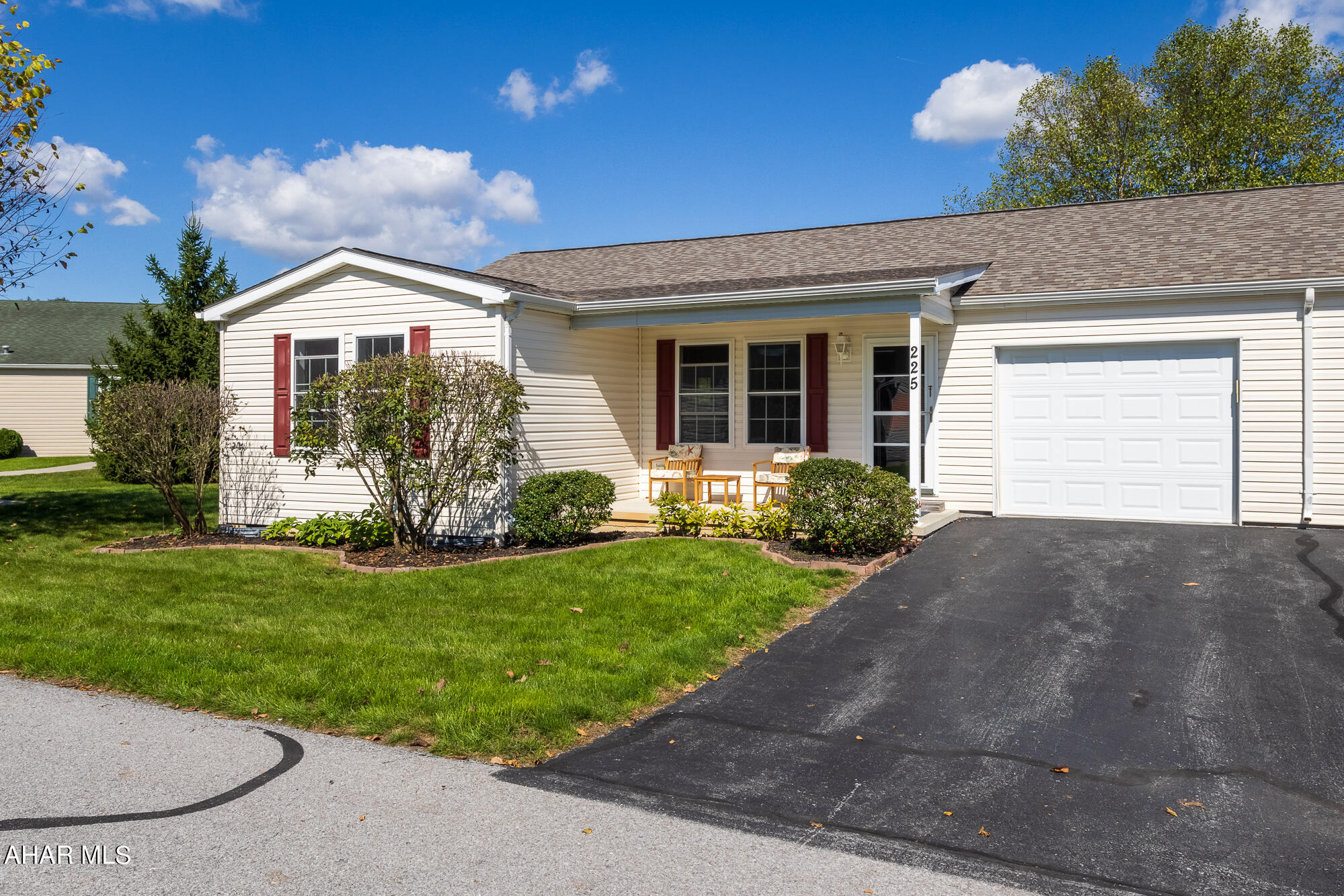 Deer Meadow 55+ Gated Community - Residential Income