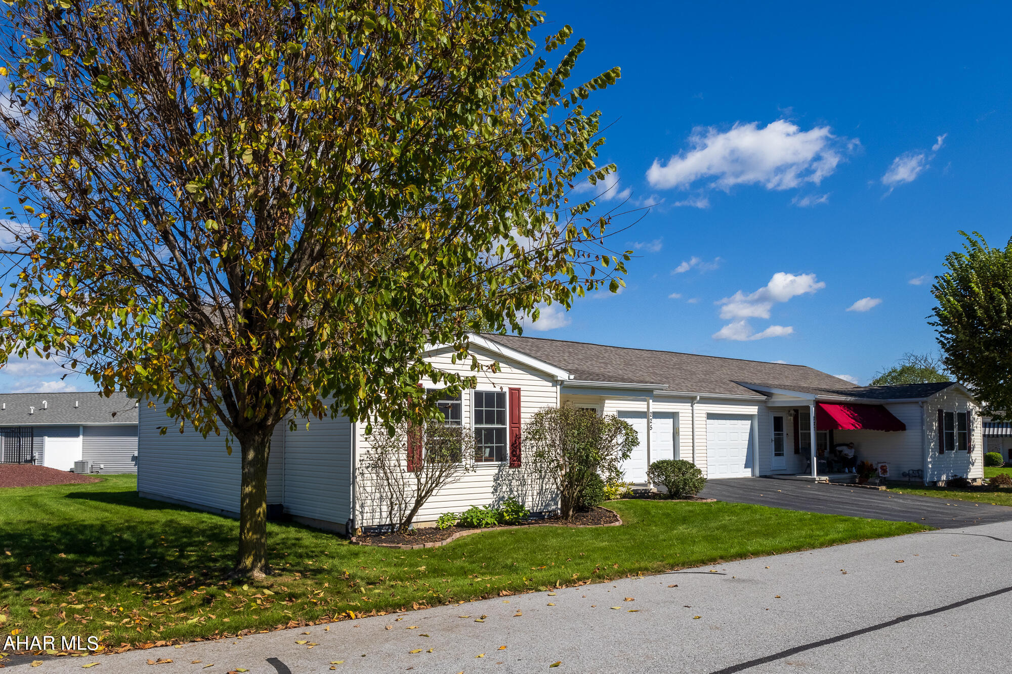 Deer Meadow 55+ Gated Community - Residential Income