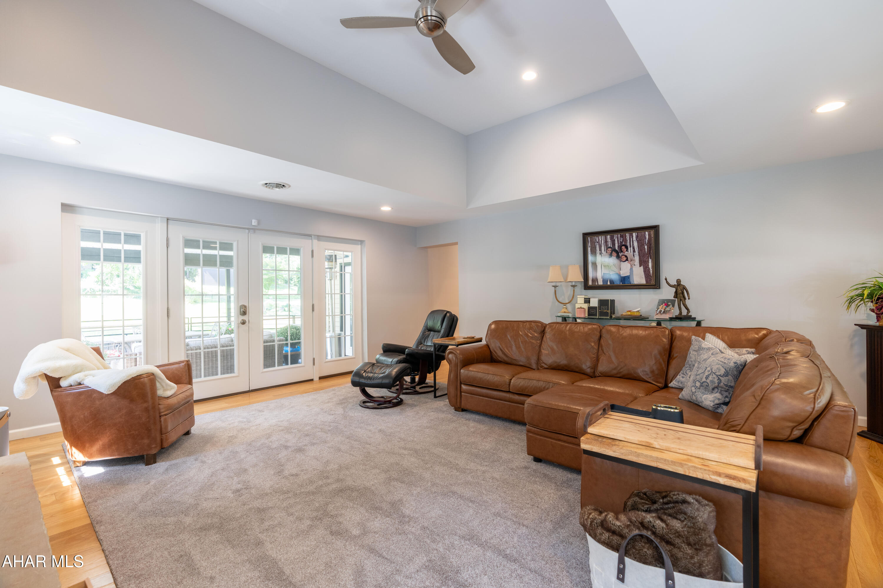 Mansion Park - Residential