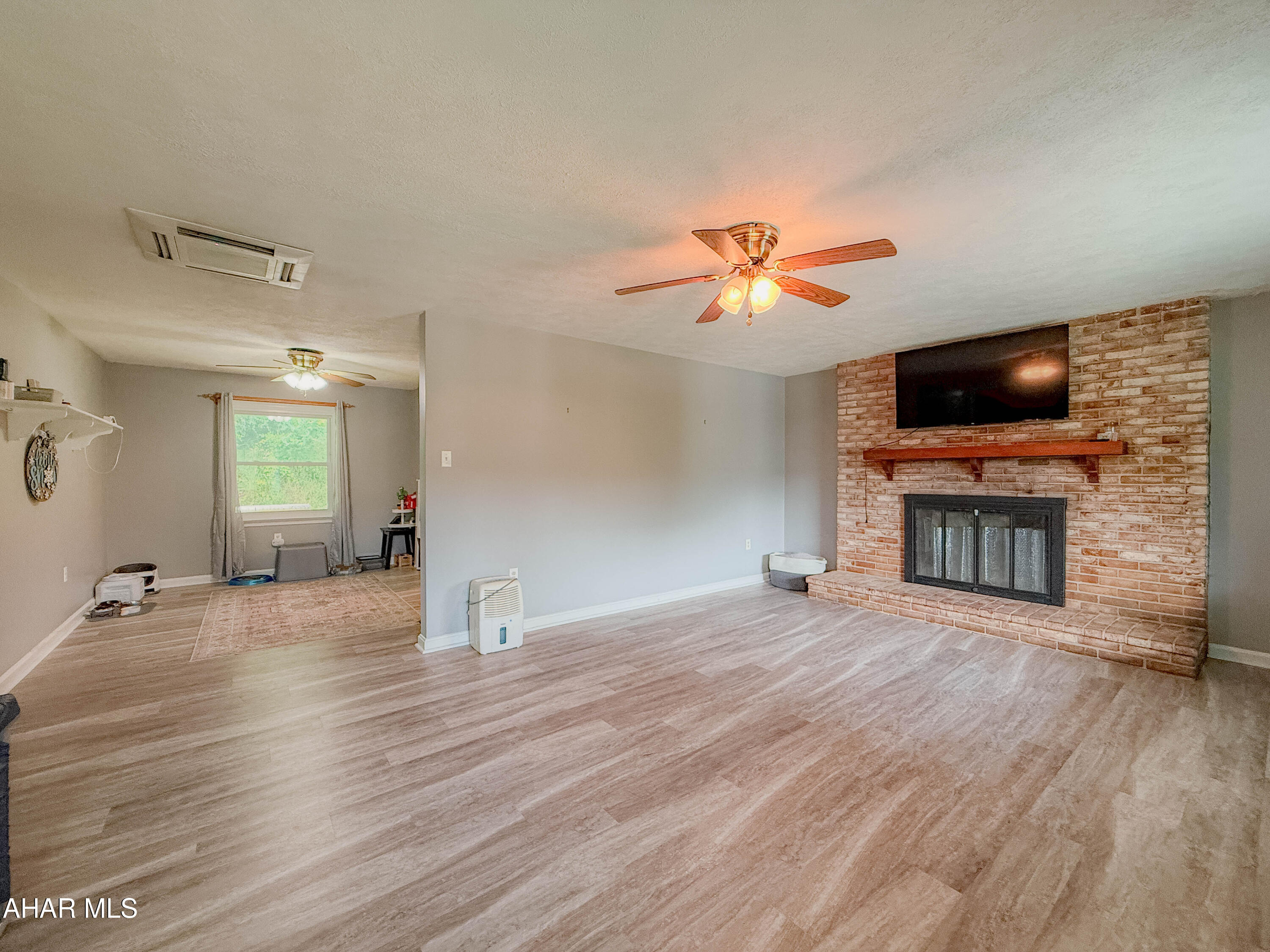 Barclay - Residential