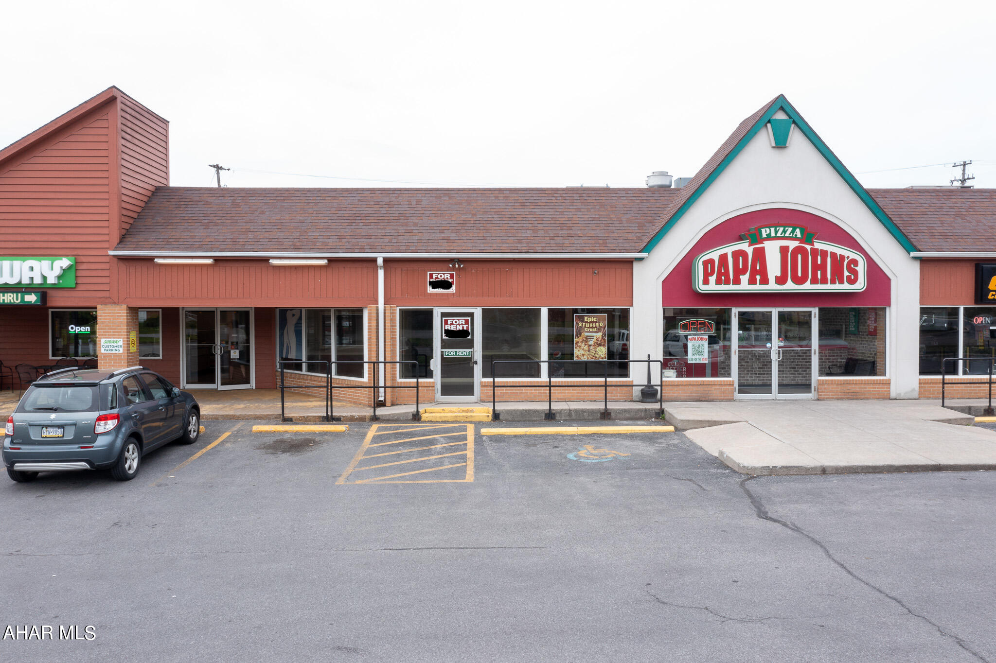 Directly located on one of the busiest boulevards in Altoona, this commercial lease space is perfect for a small business or office space. This approx. 1650 sqft unit is the last available space in this prime commercial multi unit building. This space is conveniently located between the popular Subway and Papa Johns stores and is ready to become your business's new address!
In addition to rent, tenant pays electric, gas, water/sewer, and 10% of the total property tax.