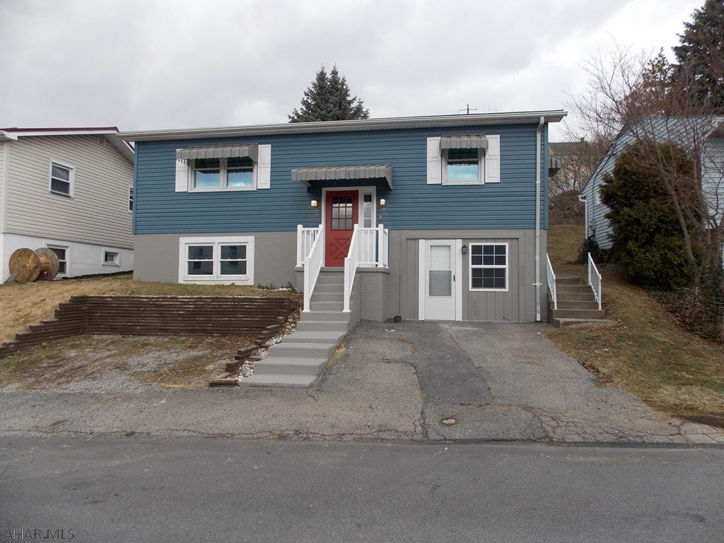 Gorgeous Bi-Level in Altoona! Beautiful eat-in kitchen that features new cabinets, new quartz countertops, and a center island. Spacious living room with new vinyl plank flooring. Open floor plan from eat-in kitchen to living room. All bedrooms on main level have new carpet. Remodeled full bath on main level. Huge family room in the lower level that could be used as a 4th bedroom. Lovely 3rd bedroom on lower level with new carpet. Remodeled bonus room on lower level that is adjacent to 3rd bedroom. New flooring and fresh paint throughout the entire house. New split unit wall mounts that are great for heating and cooling! So many upgrades to this amazing home!